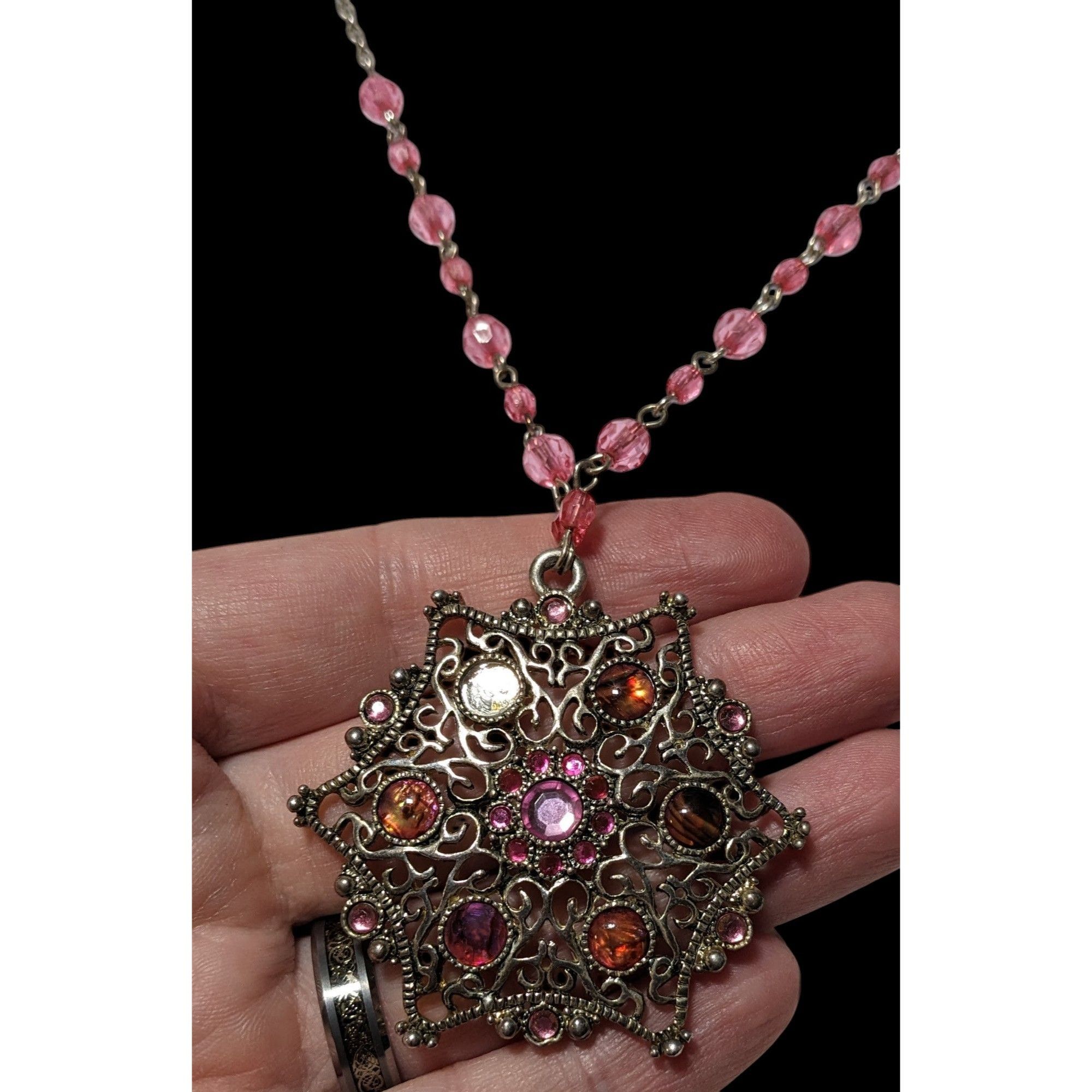 Other Vintage Coquette Pink And Silver Beaded Snowflake Necklace Size ONE SIZE - 5 Thumbnail