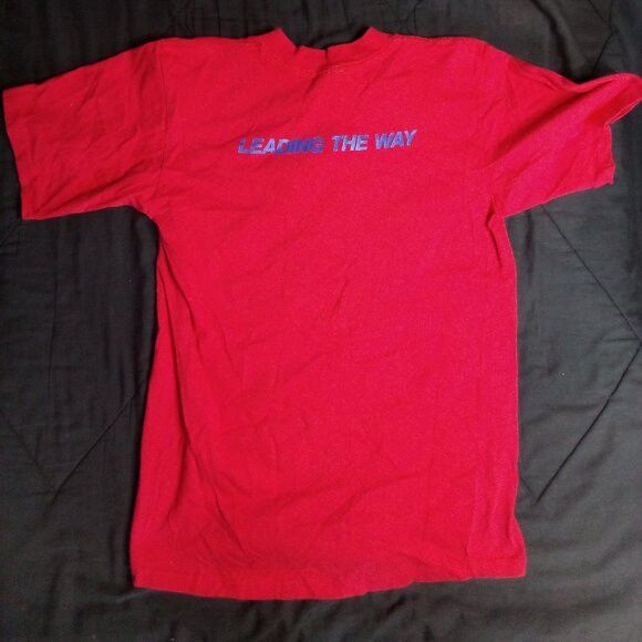 Other Vintage KLCC 89.7 National Public Radio T-Shirt Size US L / EU 52-54 / 3 - 5 Thumbnail