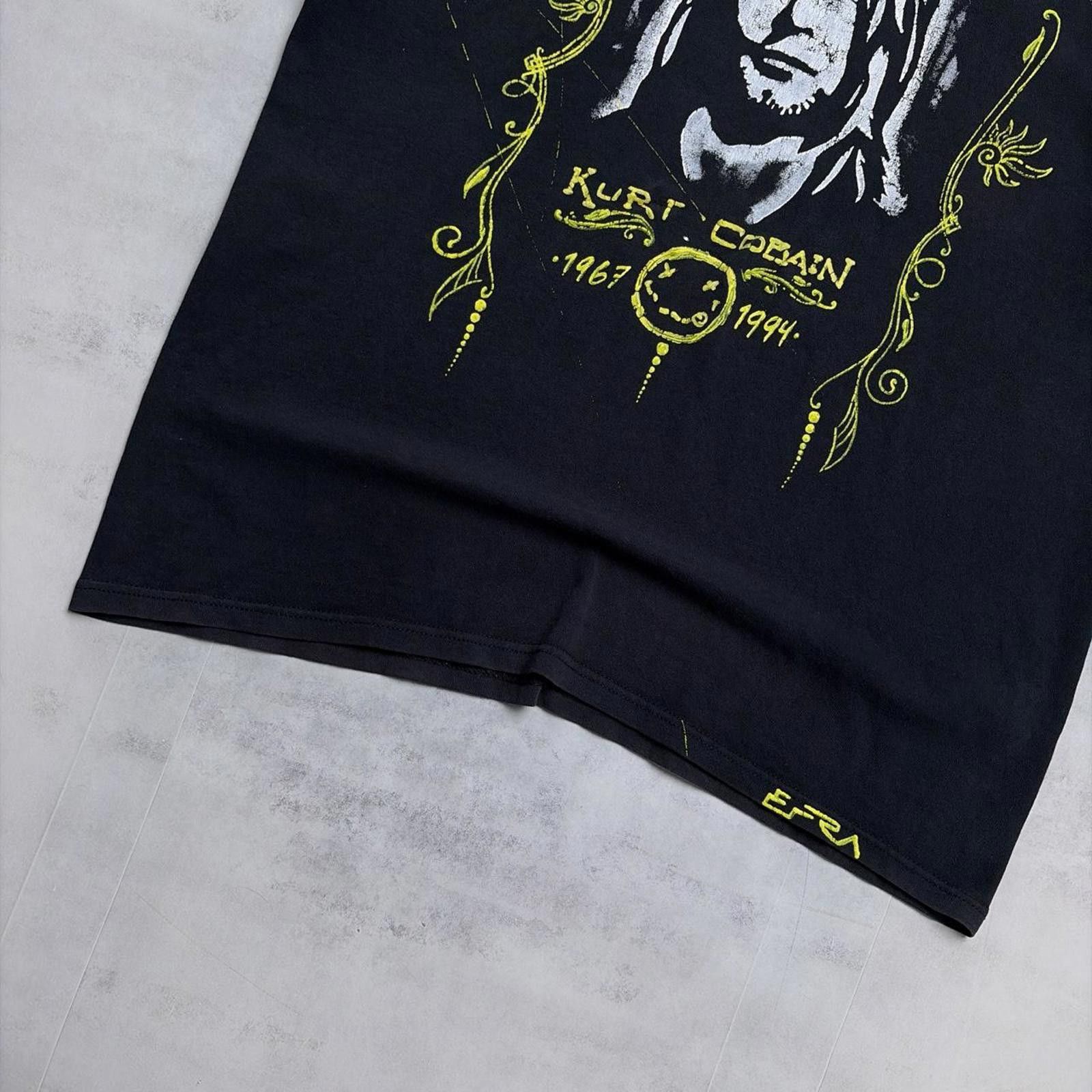 Other Y2K Nirvana Kurt Cobain Grunge Gothic Band Distressed TShirt Size US M / EU 48-50 / 2 - 4 Thumbnail