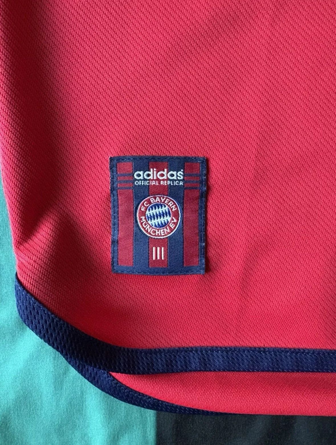 Adidas Vintage Bayern Munich 1999/2001 - Authentic Version - Size M Size US M / EU 48-50 / 2 - 6 Thumbnail