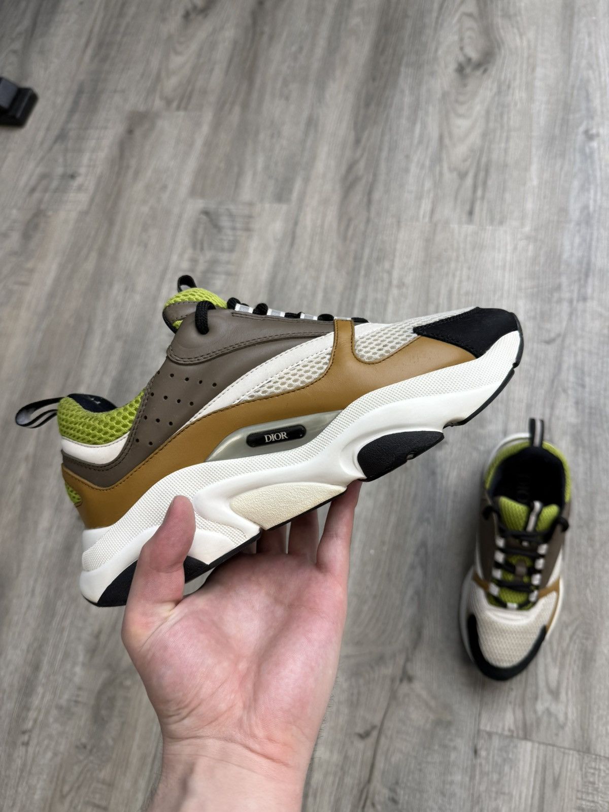 Dior Dior B22 - Green/Brown/White Size US 8 / EU 41 - 1 Thumbnail