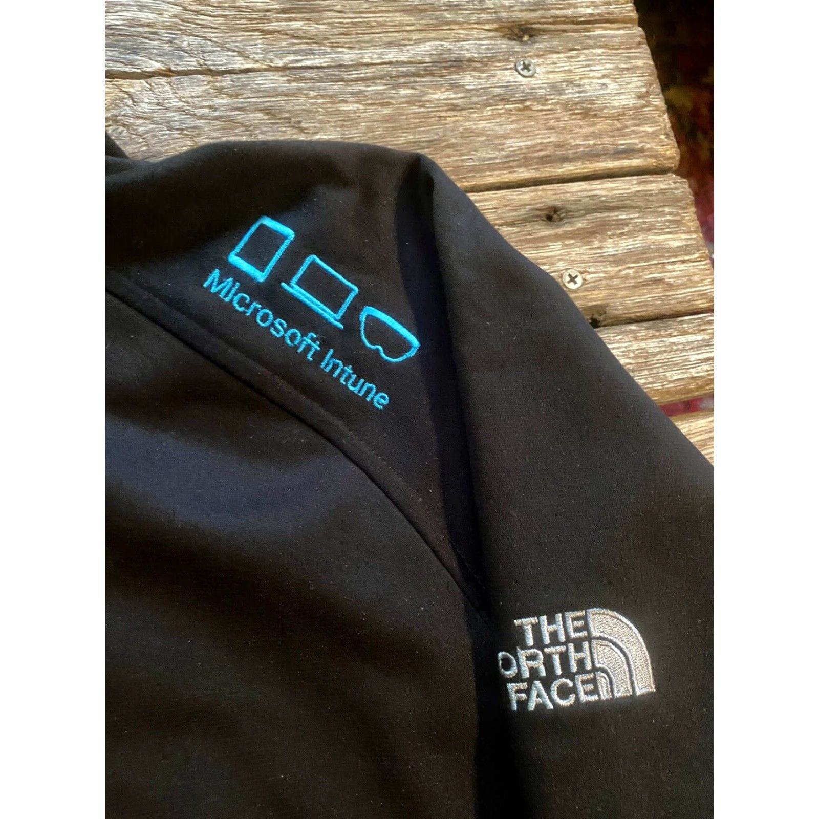 The North Face The North Face Track Jacket Mens Large Black Nerd Intune New England Zip L Size US L / EU 52-54 / 3 - 4 Thumbnail