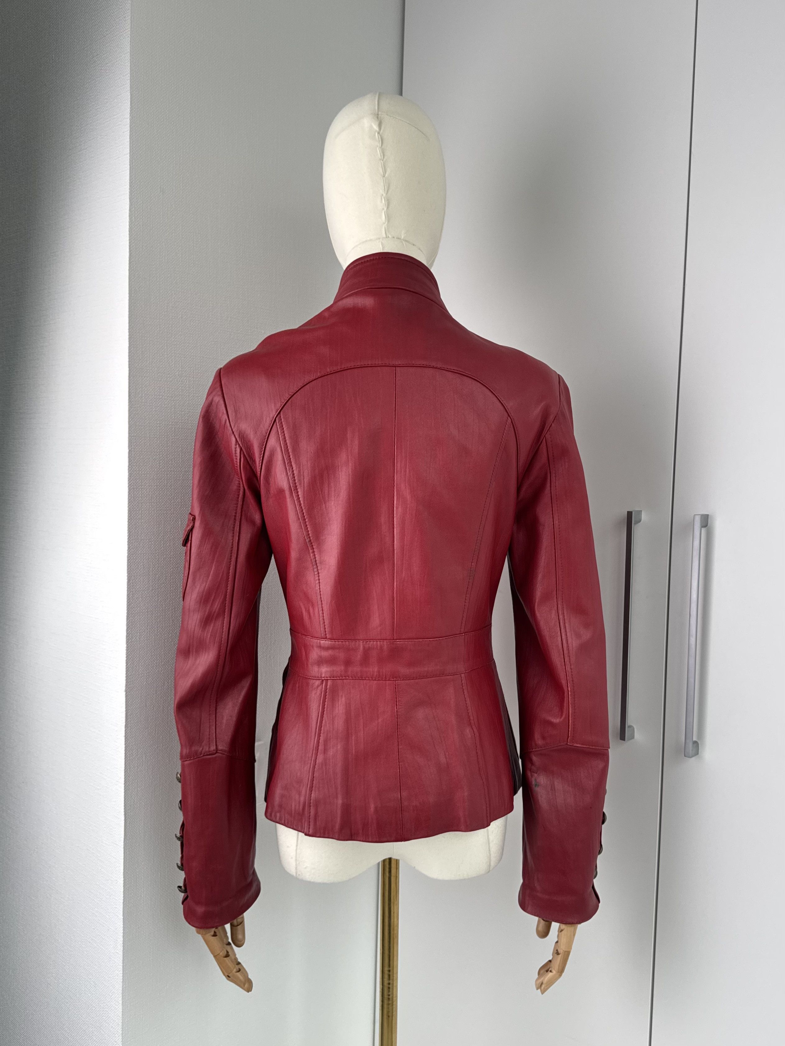 Vintage Women Red Leather Jacket Y2K Vintage Fitted Zip Up Style Size S / US 4 / IT 40 - 4 Thumbnail