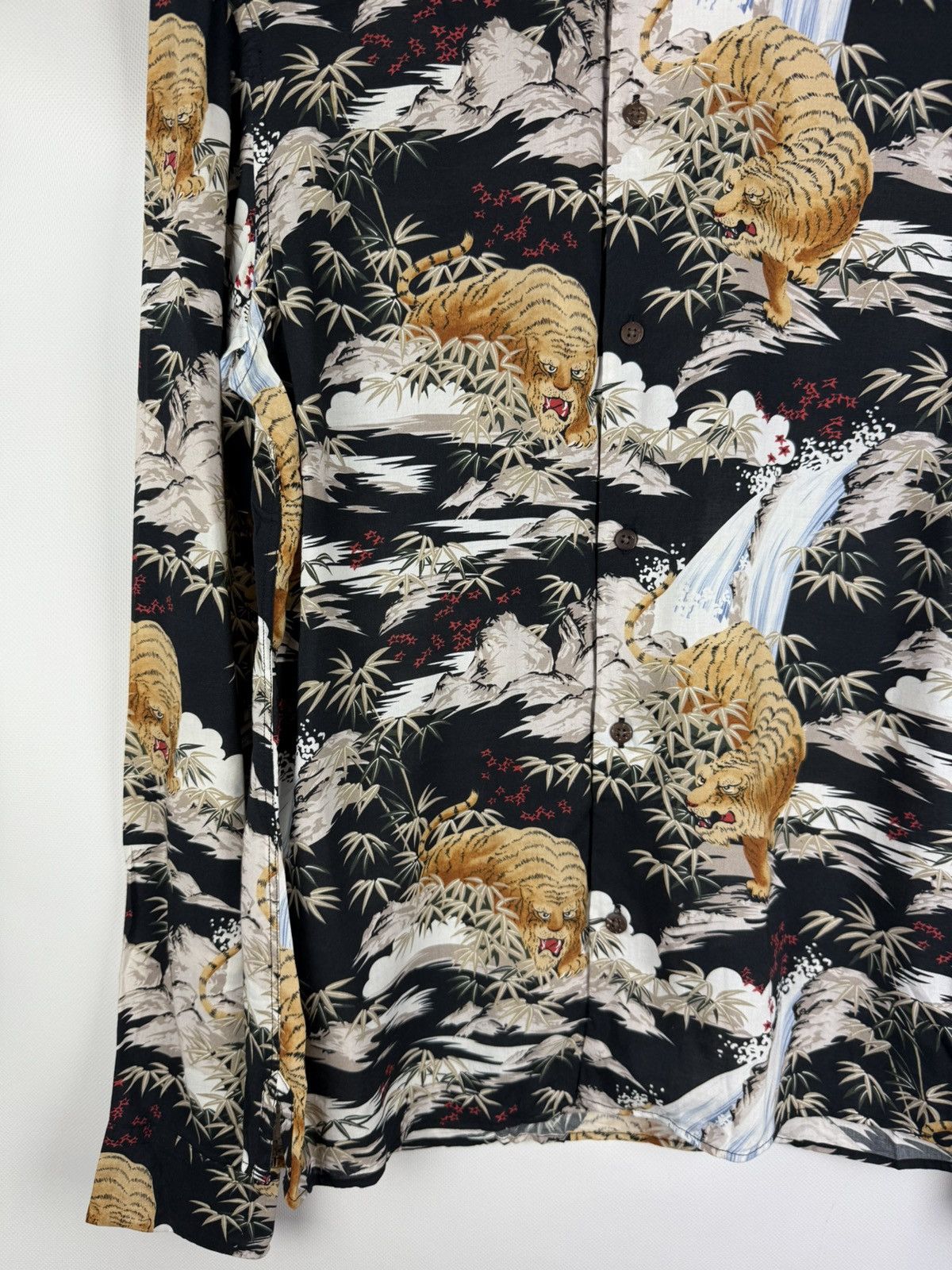 Allsaints × Japanese Brand Allsaints Sumatra LS Overprinted Viscose Button Up Shirt Size US S / EU 44-46 / 1 - 7 Thumbnail