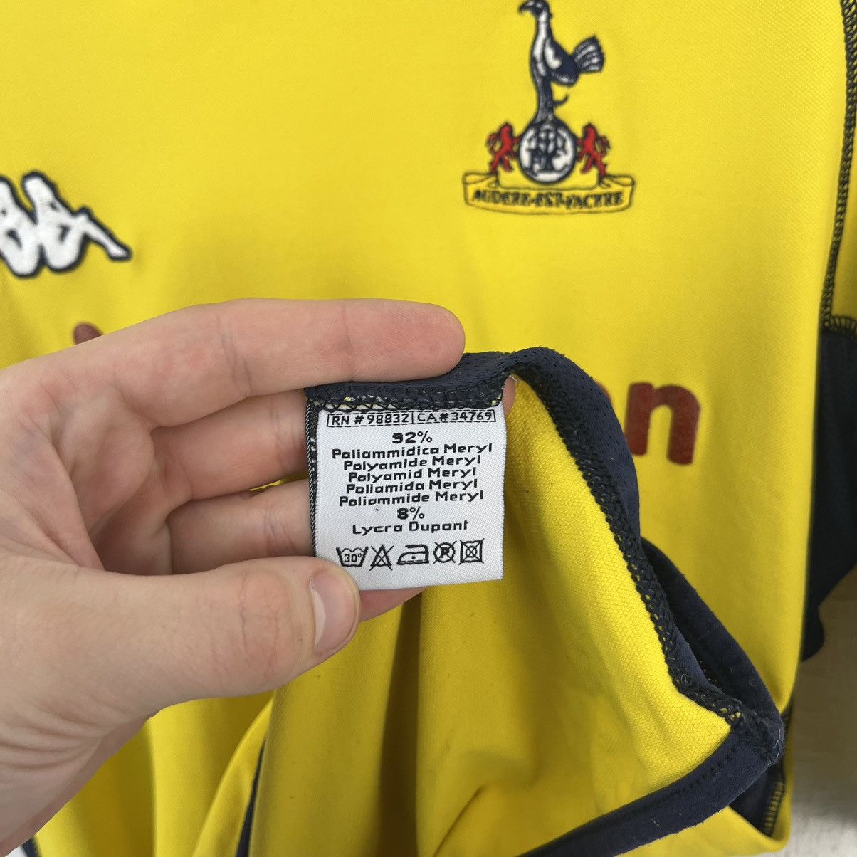 Kappa 2002/03 KAPPA TOTTENHAM HOTSPUR THIRD 18 DEFOE SOCCER JERSEY Size US M / EU 48-50 / 2 - 10 Thumbnail