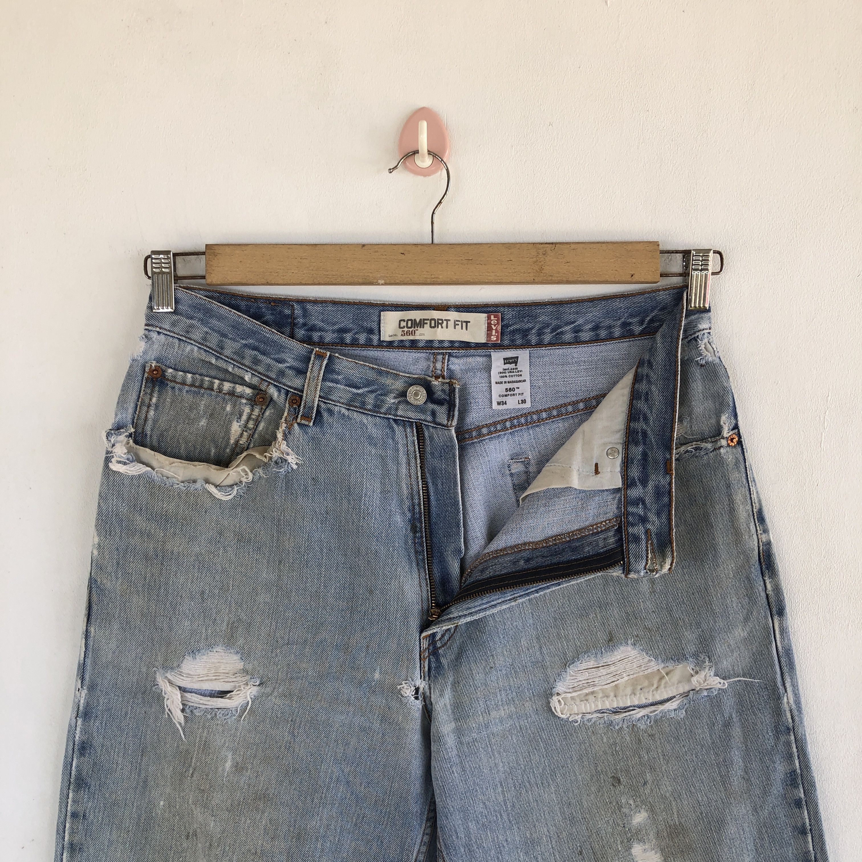 Levi's Vintage Levis Jeans Distressed Levi's 560 Sun Faded Denim Size US 32 / EU 48 - 5 Thumbnail