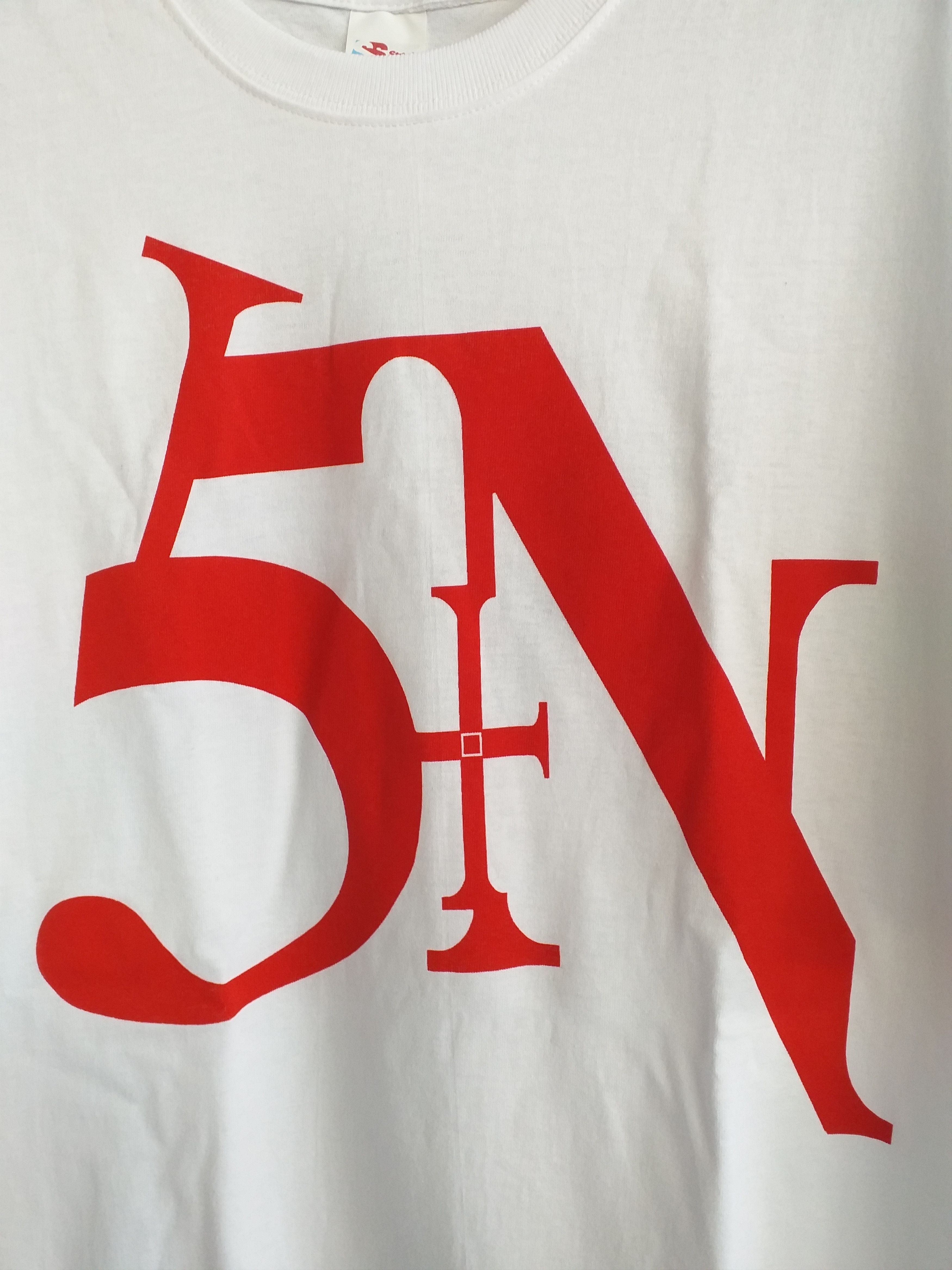 Band Tees Nine Inch Nails reissue T Shirt Size US XL / EU 56 / 4 - 4 Thumbnail