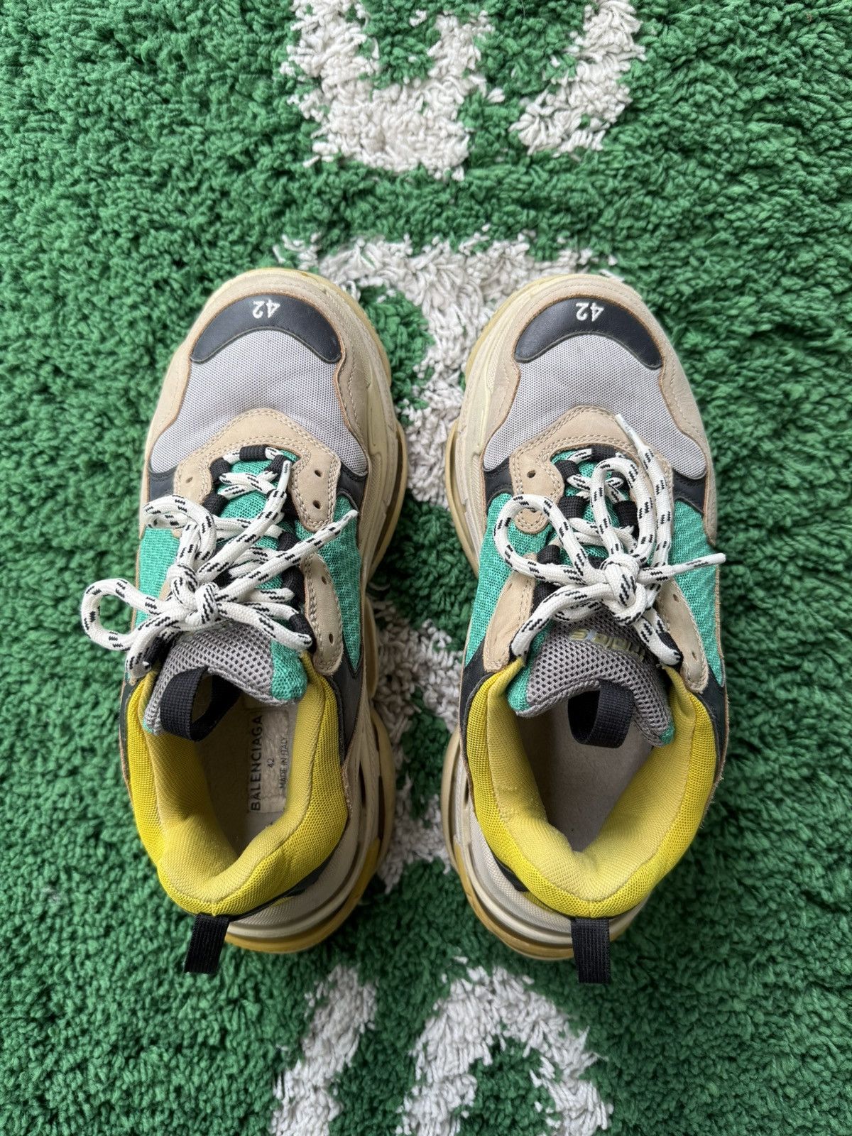 Balenciaga Balenciaga 2018 Triple S2018 Green & Yellow Size US 9 / EU 42 - 2 Thumbnail