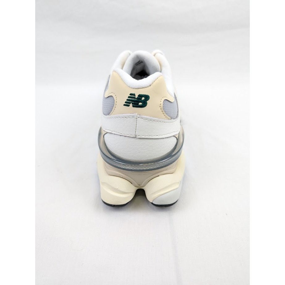 New Balance o1rshd1 Low-Top Sneakers in Off White Size US 10 / EU 43 - 13 Thumbnail