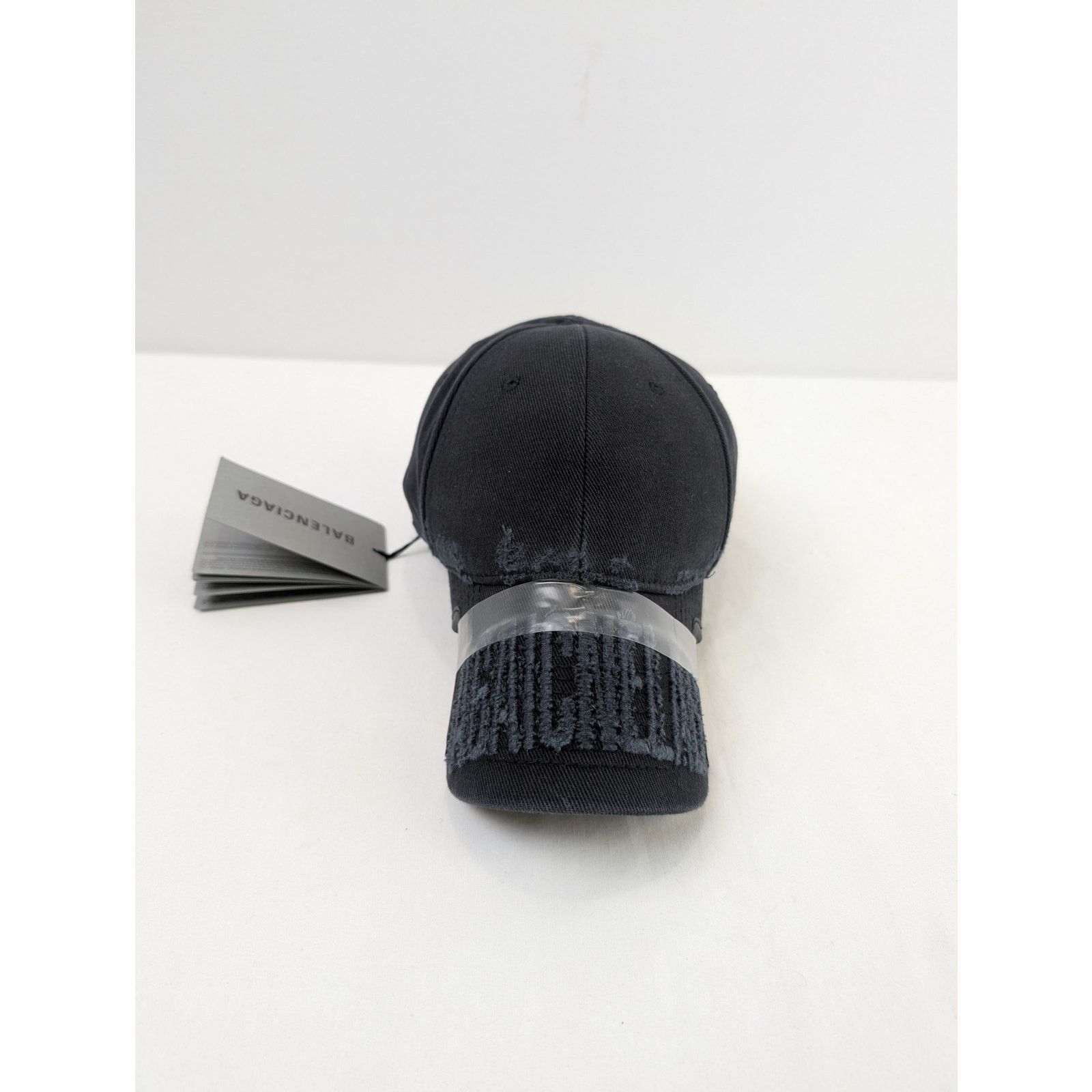 Balenciaga o1rshd1 Size: S / Men's Backwards Hat / Cap in Black Size ONE SIZE - 1 Thumbnail