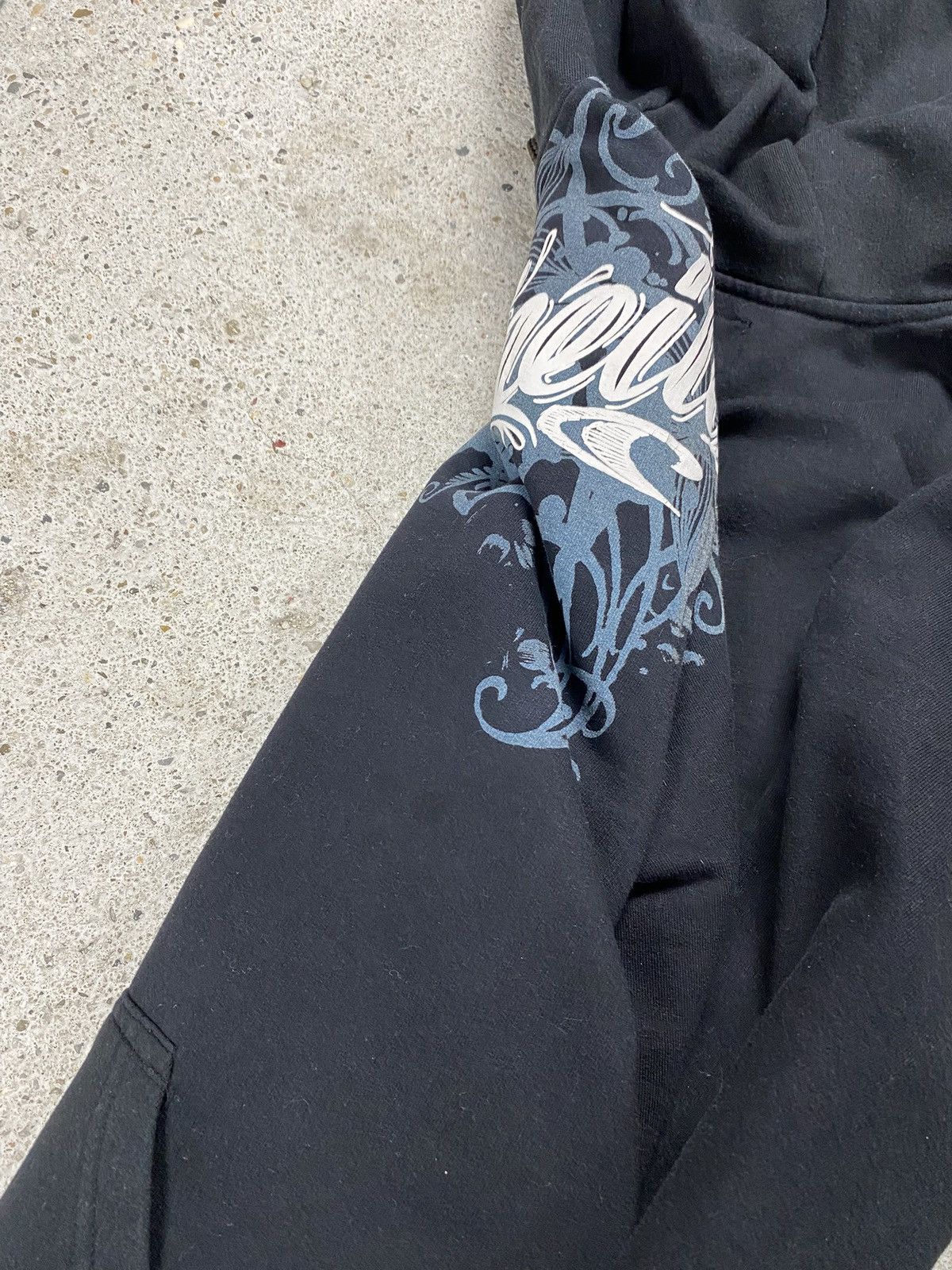 O'Neill Oneill hoodie tribal surf affliction black jnco Size US L / EU 52-54 / 3 - 12 Thumbnail