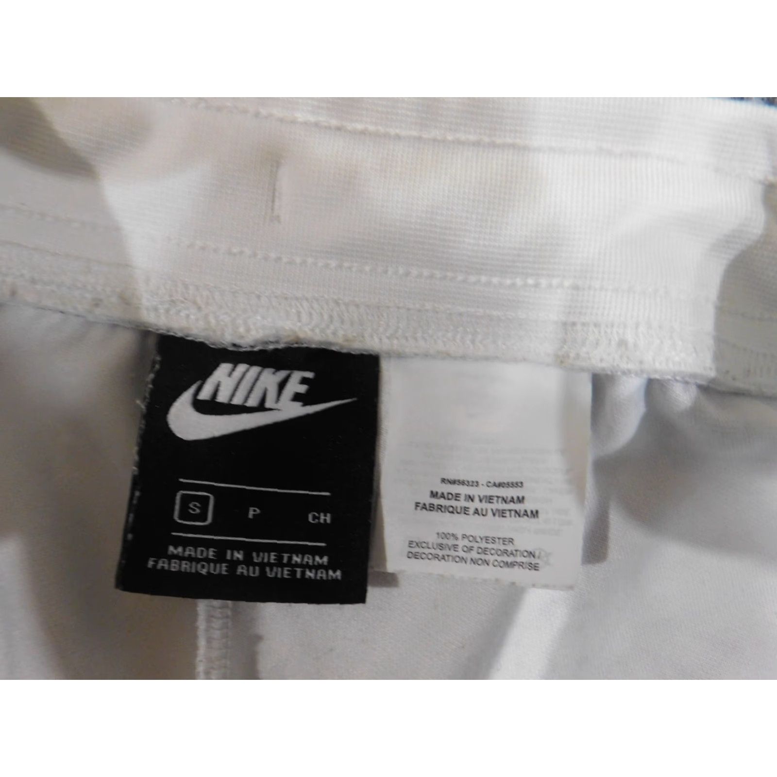 Nike **Blue Floral Nike Sweatpants Women's Small Stretch Active** User: **Blue Floral Nike Women's Sweatpants Size Small Stretch Active** Size 28" / US 6 / IT 42 - 5 Thumbnail