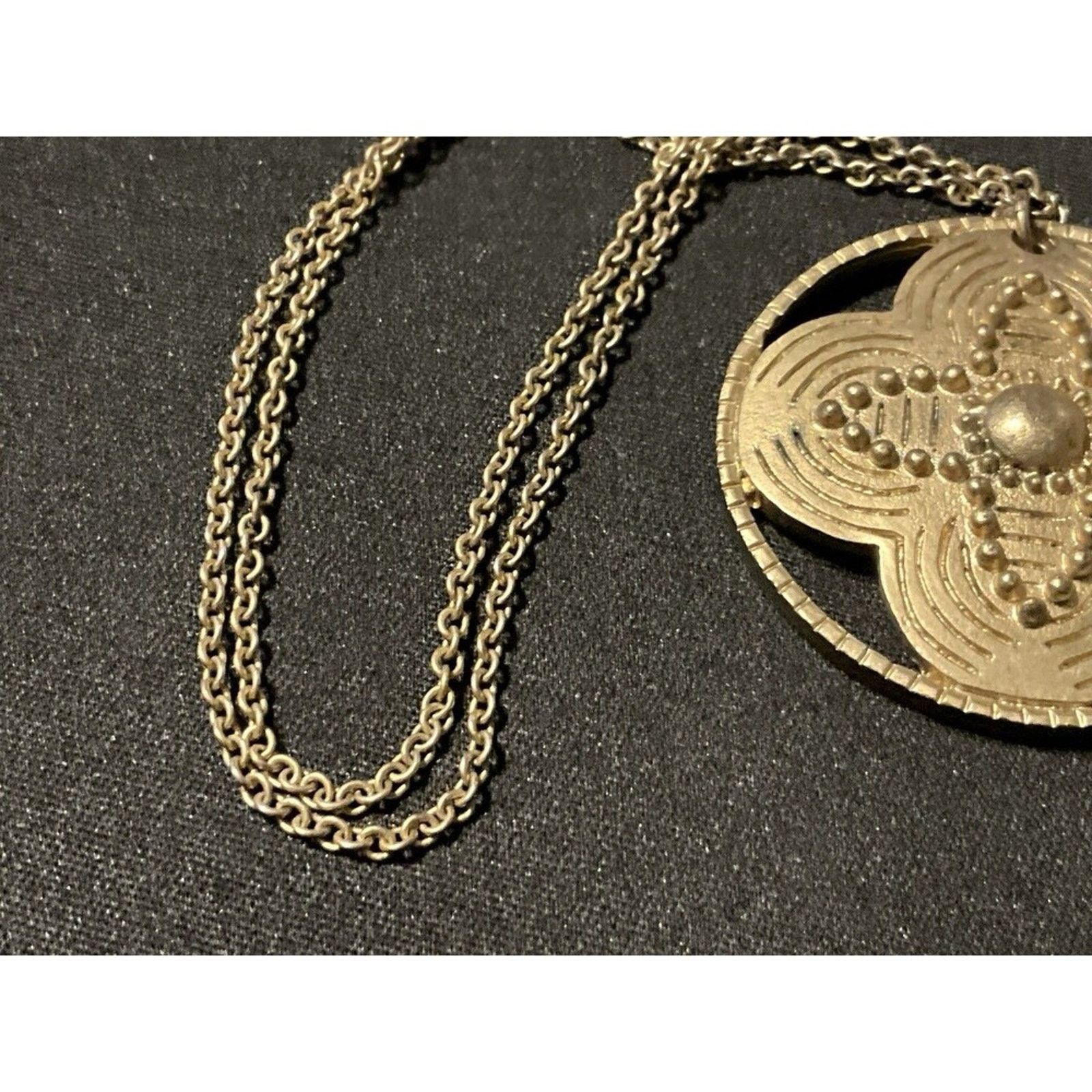 American Eagle Outfitters American Eagle 28in Chain Gold Tone Flower Necklace Size ONE SIZE - 4 Thumbnail