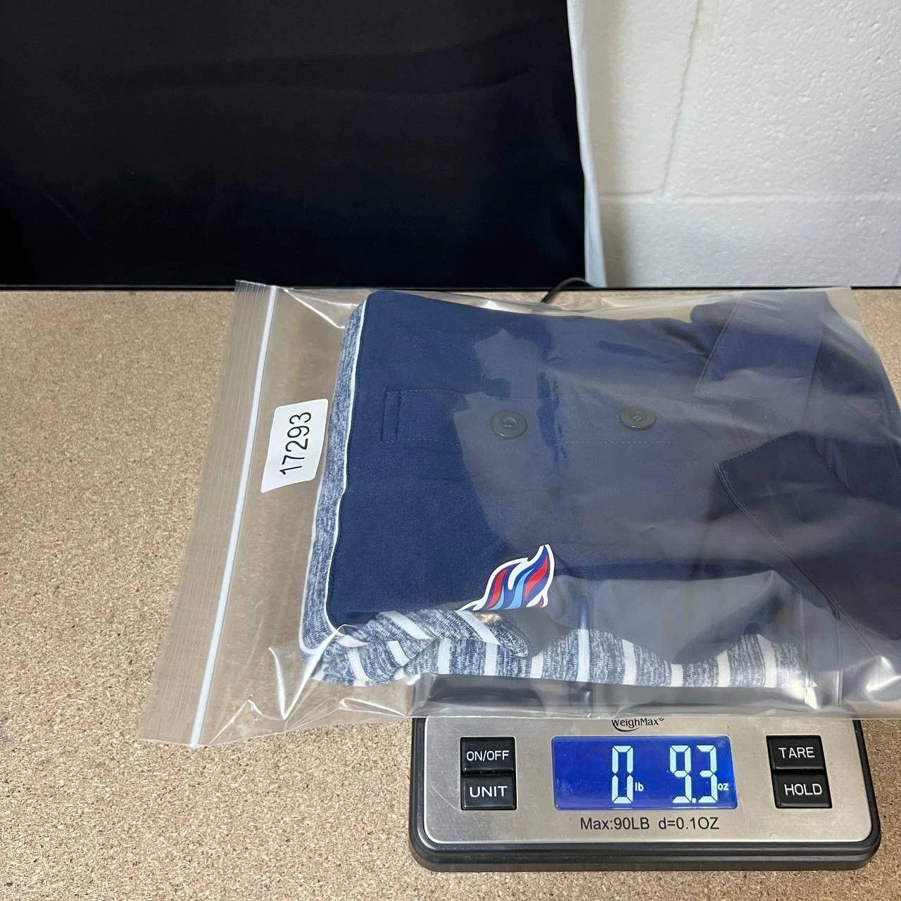 Other Tennessee Titans Polo Shirt Men L Short Sleeve Collared Size US L / EU 52-54 / 3 - 7 Thumbnail