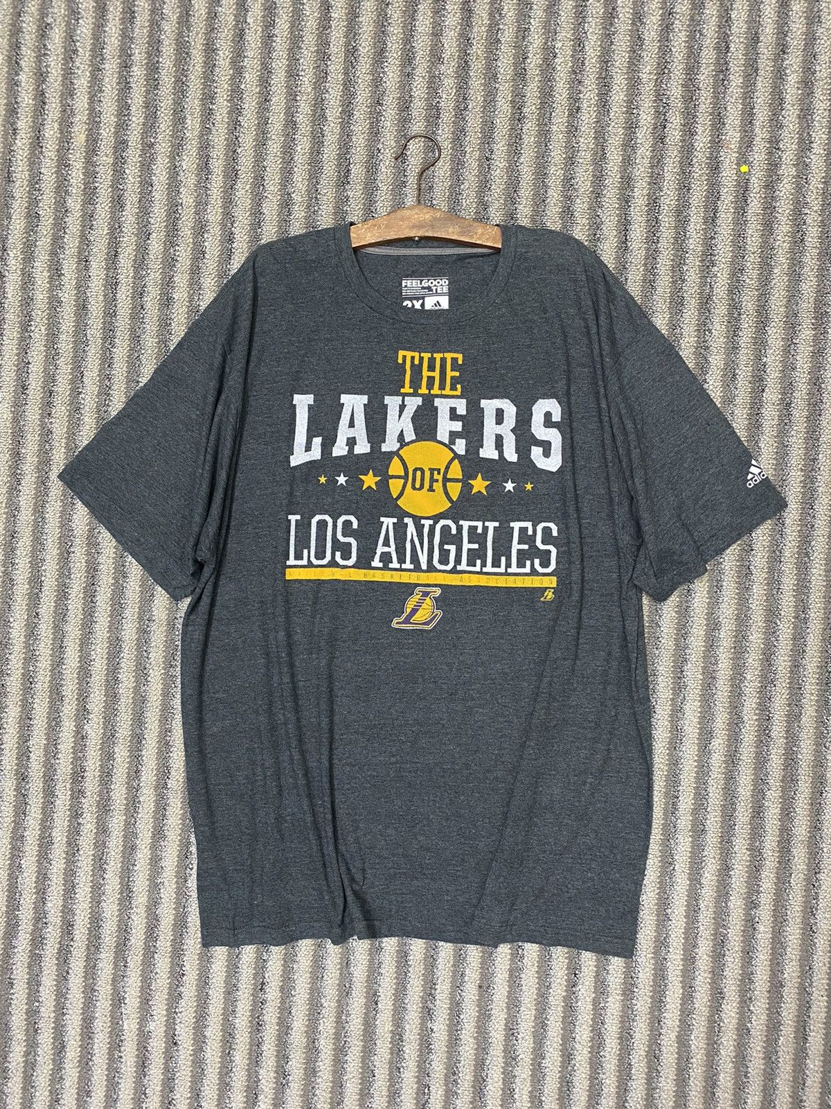Adidas × NBA The Lakers Los Angeles x Adidas Size US XXL / EU 58 / 5 - 2 Thumbnail