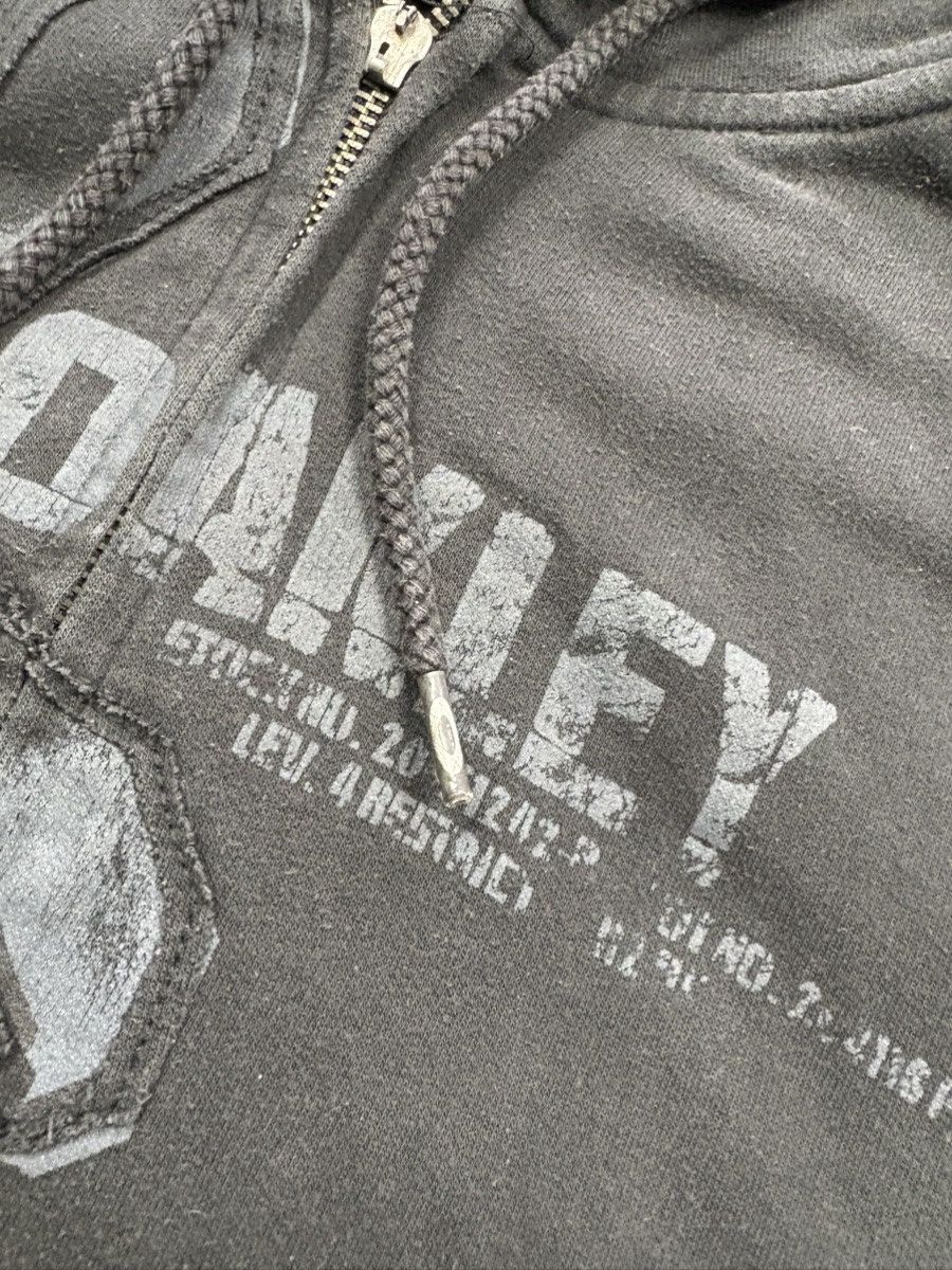 Oakley Vintage 00s Oakley Full Zip Hoodie Black Eagle Print Y2K Size US XL / EU 56 / 4 - 8 Thumbnail