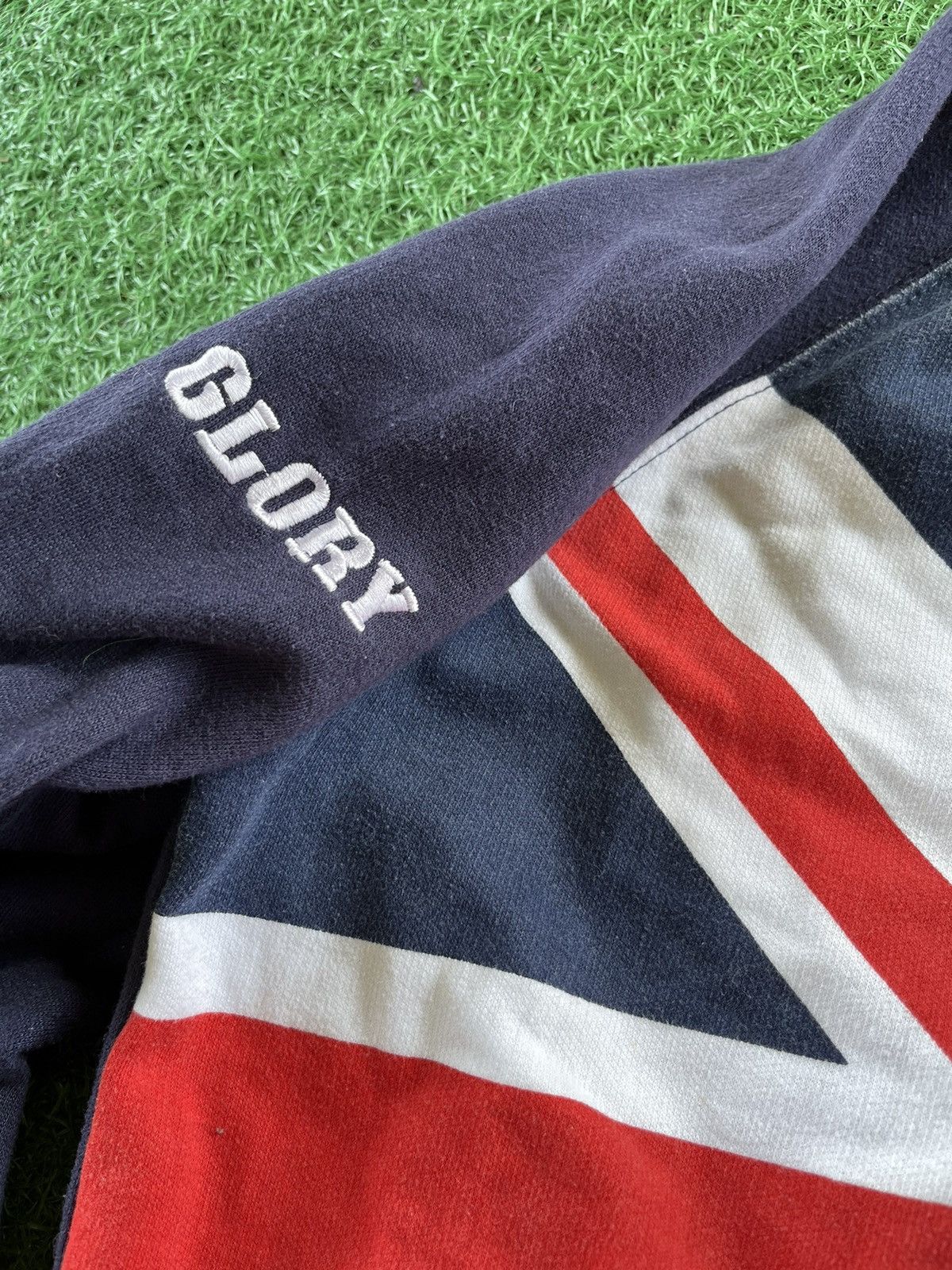 Japanese Brand × Vintage RARE MOB GWCC British flag Vespa Sweetshirts Size US L / EU 52-54 / 3 - 4 Thumbnail