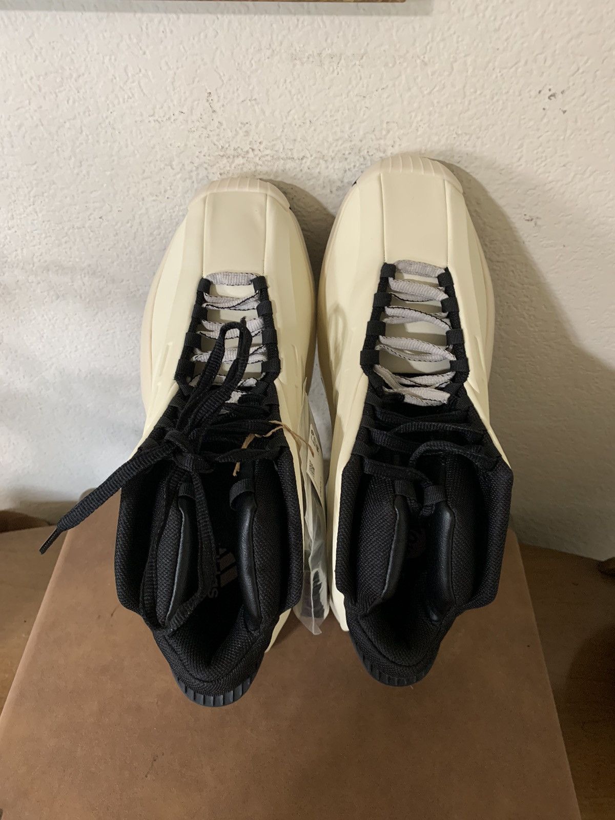 Adidas × Nike Crazy 1 Kobe basketball sneakers nwt Size US 10.5 / EU 43-44 - 7 Thumbnail