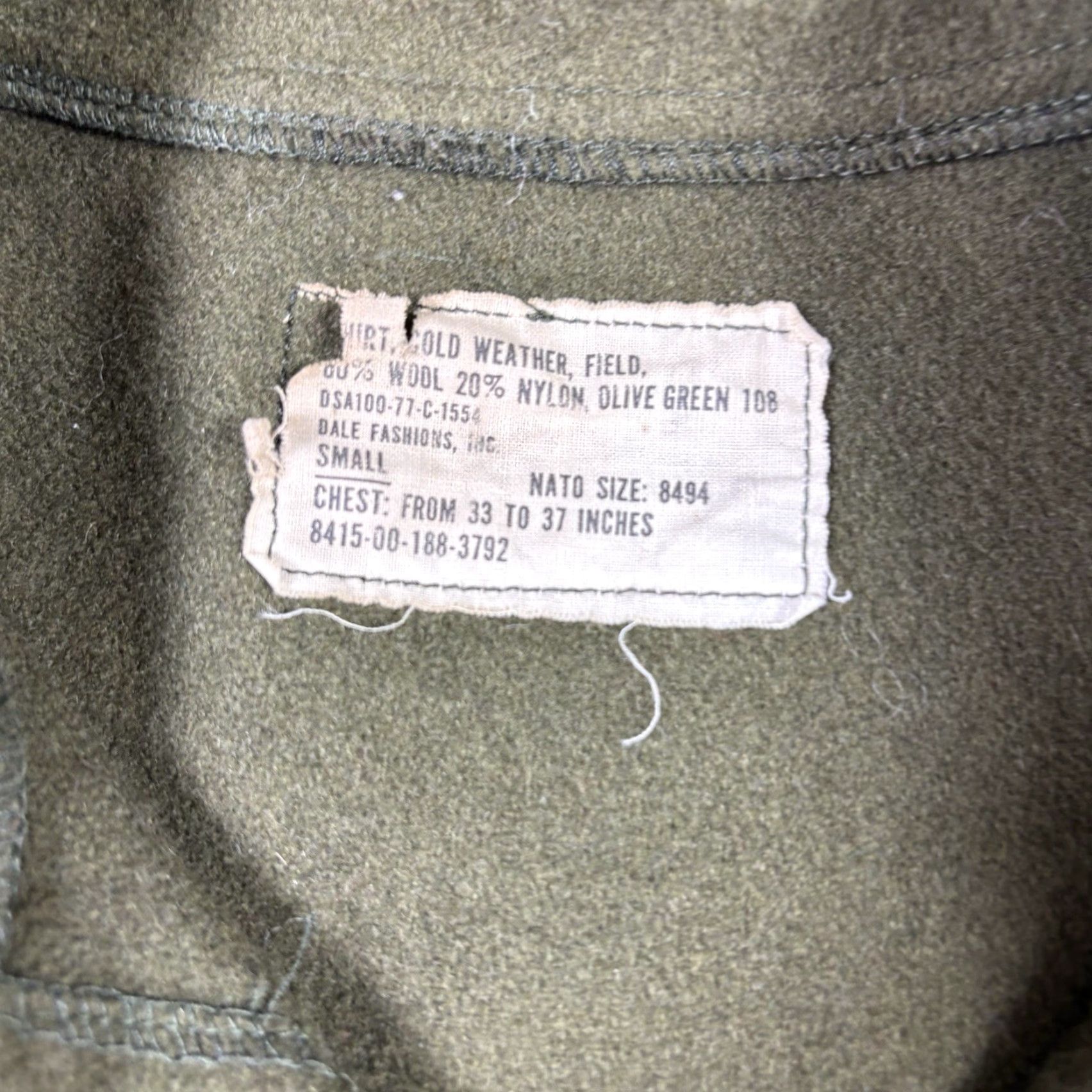 Olive VINTAGE US ARMY WOOL SHIRT Men Small Olive Drab 108 Cold Weather Button-Up Front Pockets Military Classic Size US S / EU 44-46 / 1 - 3 Thumbnail