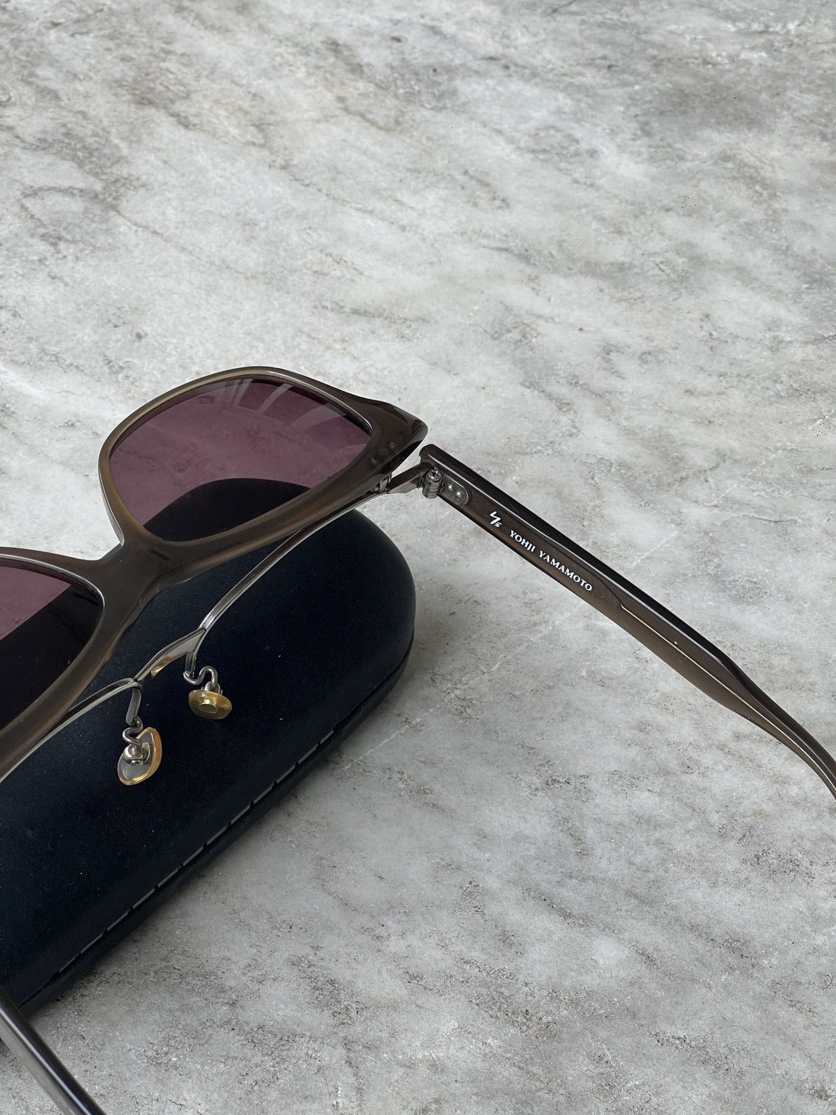 Yohji Yamamoto 90s Yohji Yamamoto flip up sunglasses Size ONE SIZE - 6 Thumbnail