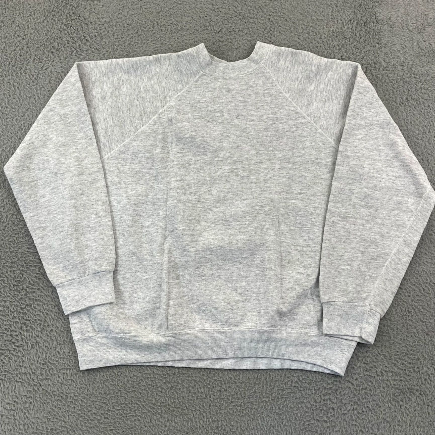 Vintage VINTAGE Desert Shield Sweatshirt Artex XL Gray Military USA Raglan Pullover Crew Neck Graphic Print 90s Size US XL / EU 56 / 4 - 5 Thumbnail