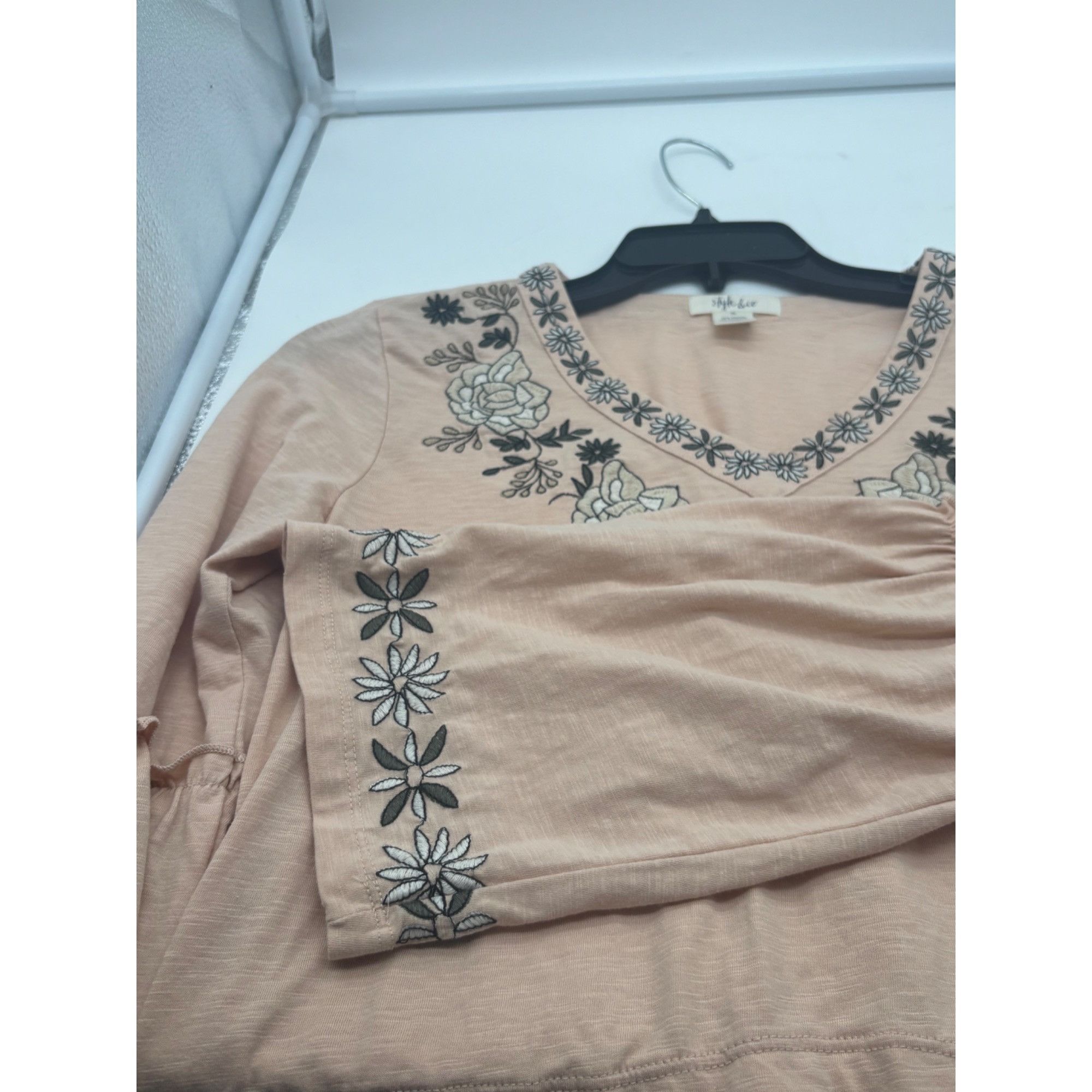 Style & Co Style & Co Womens Embroidered Bell Sleeve Top, Blush, Sz. M Size M / US 6-8 / IT 42-44 - 6 Thumbnail