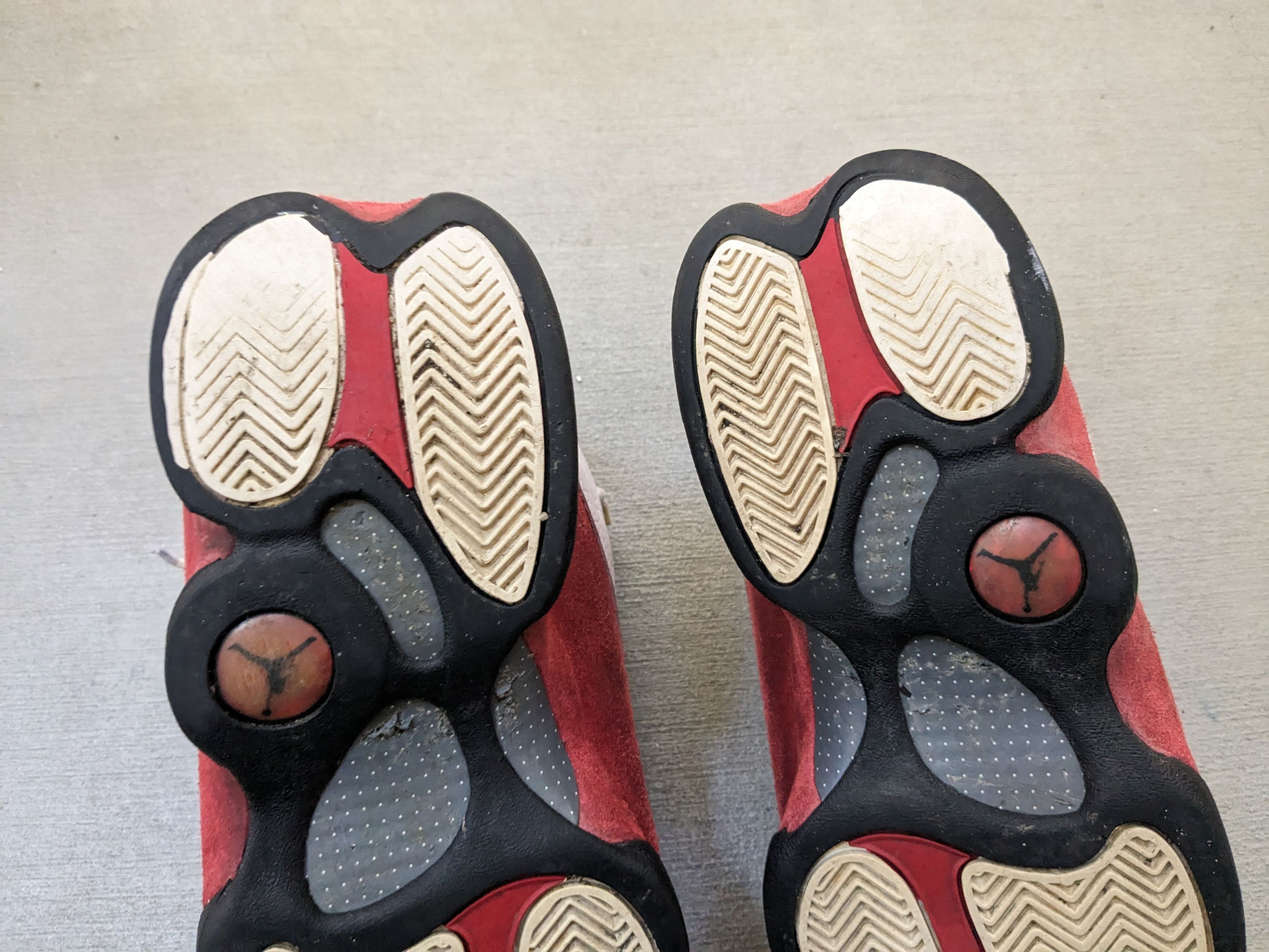 Jordan Brand Nike Air Jordan 13 Cherry Size 10.5 Chicago 414571-122 Size US 10.5 / EU 43-44 - 18 Thumbnail