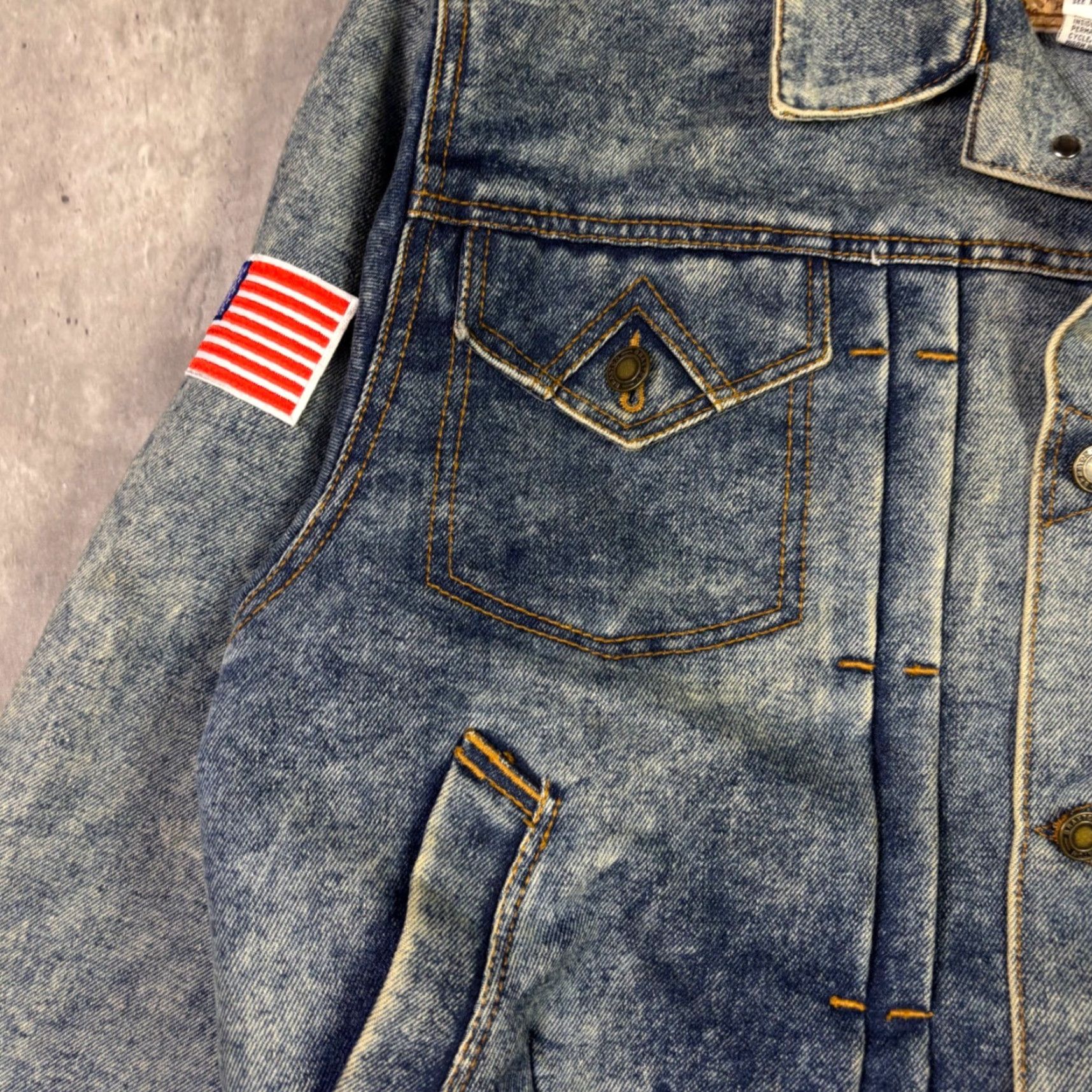 Denime VINTAGE Braxton Jacket 3-in-1 Denim L Blue 90s Mens Jacket Coats Casual Short Embroidered Pockets Logo Button Down Collared Vintage Size US L / EU 52-54 / 3 - 7 Thumbnail