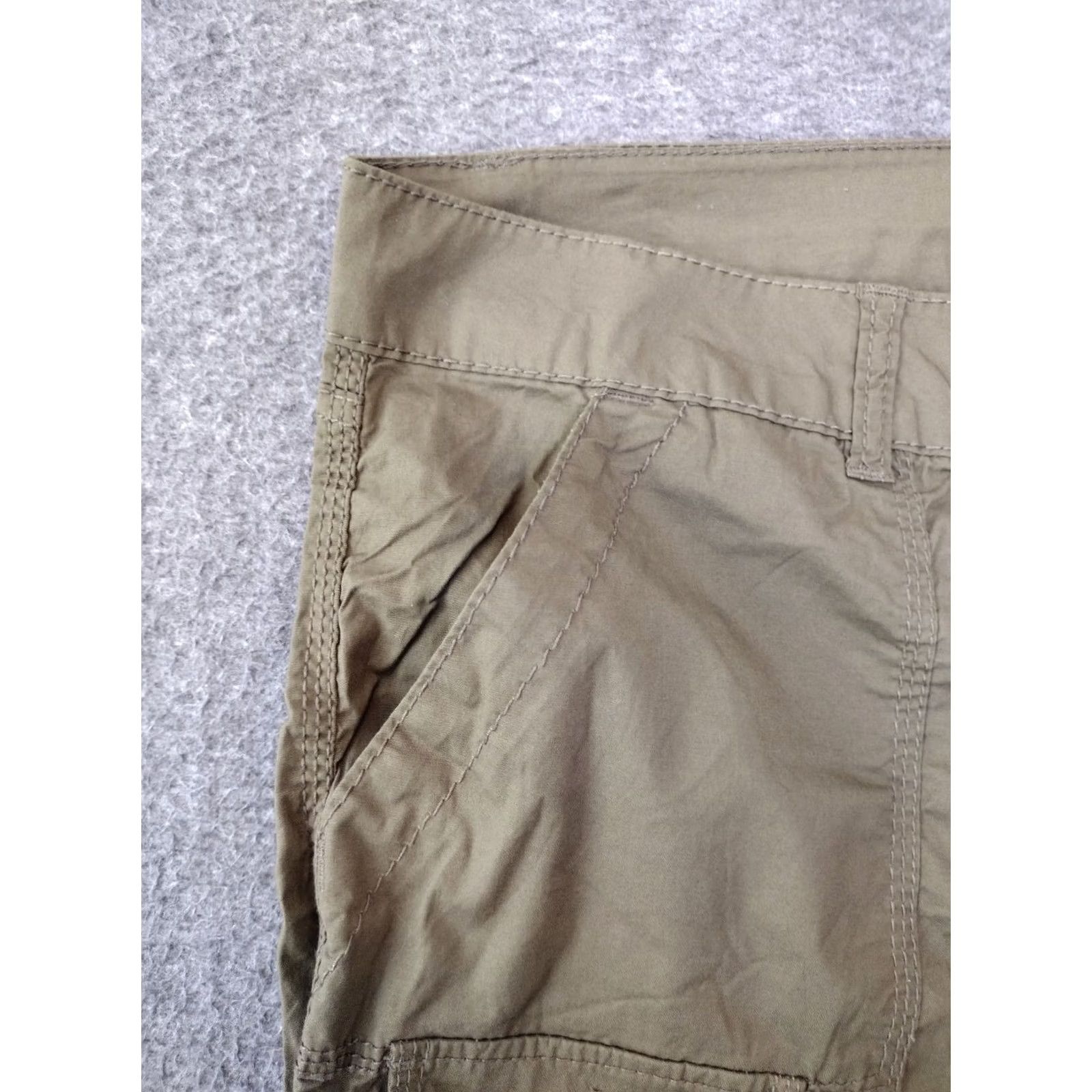 Olive Unbranded Capri Pants Olive Cropped Cotton Blend Capri's with Cuffed Leg Size 15 Size 36" / US 14 / IT 50 - 3 Thumbnail
