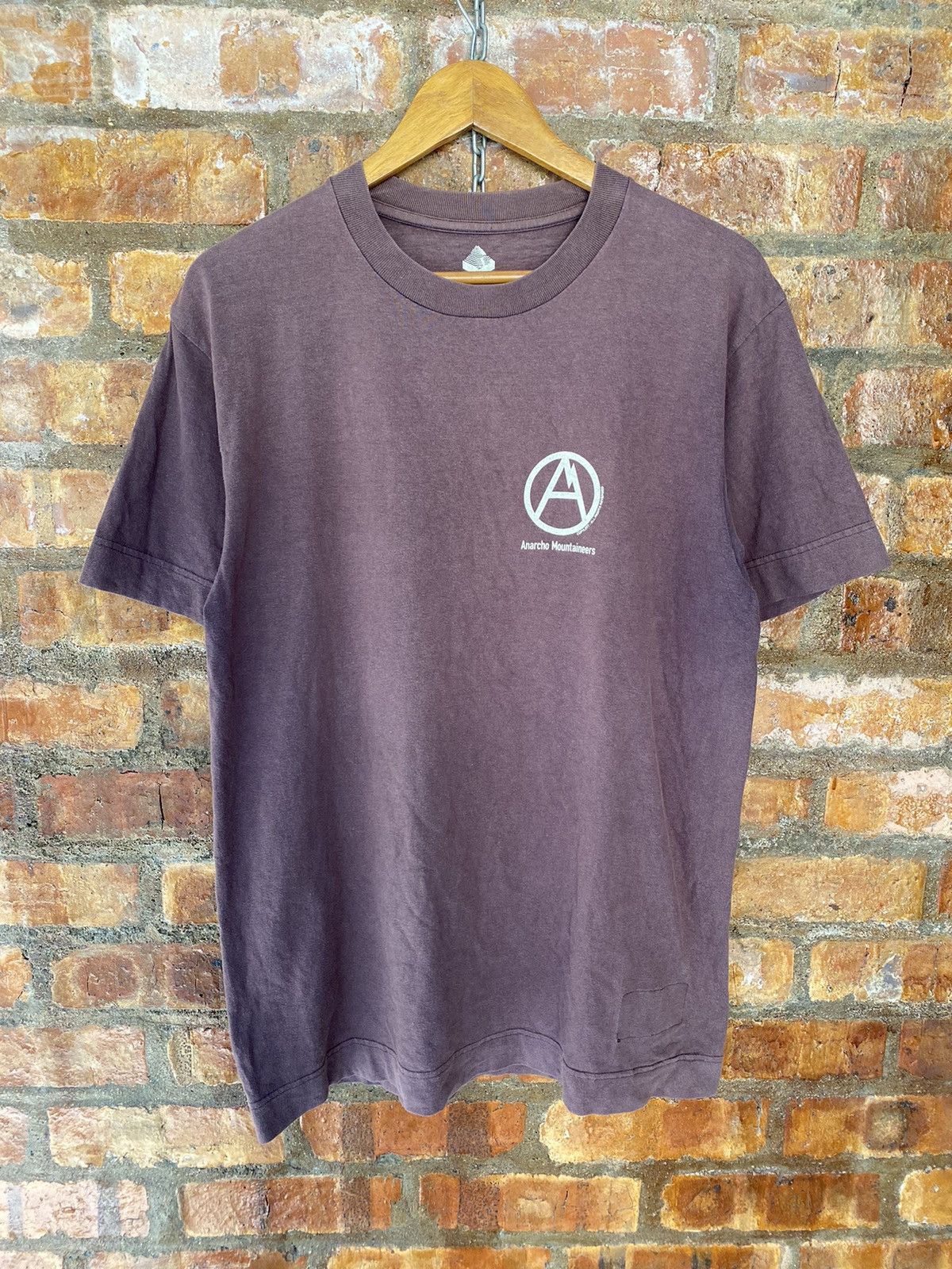 General Research 2007 Anarchy Anarcho Mountaineers tee Size US L / EU 52-54 / 3 - 2 Thumbnail