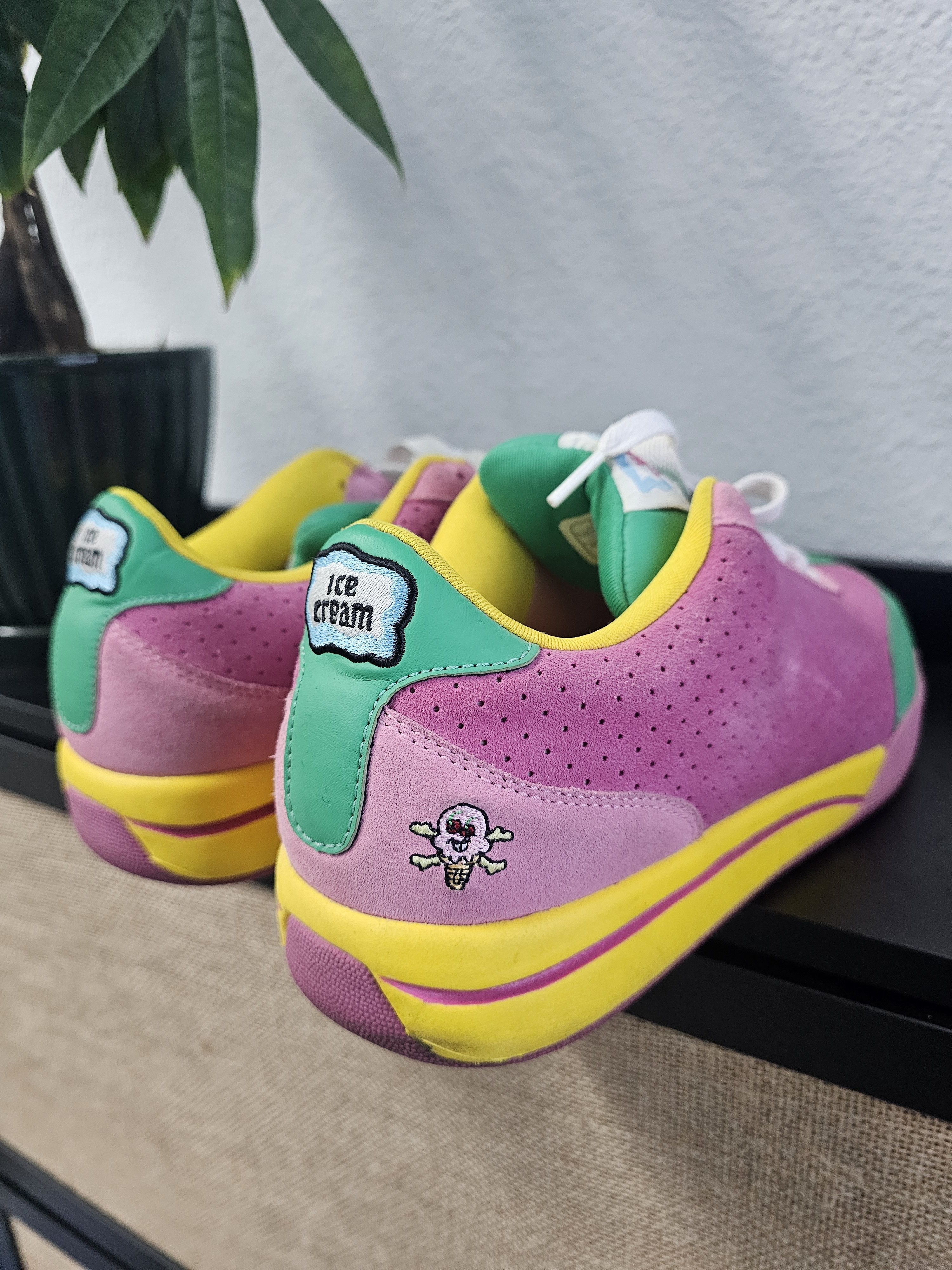 Icecream × Reebok BBC Ice cream x Pharrell x Reebok Board Flip Sneakers Size US 10 / EU 43 - 3 Thumbnail