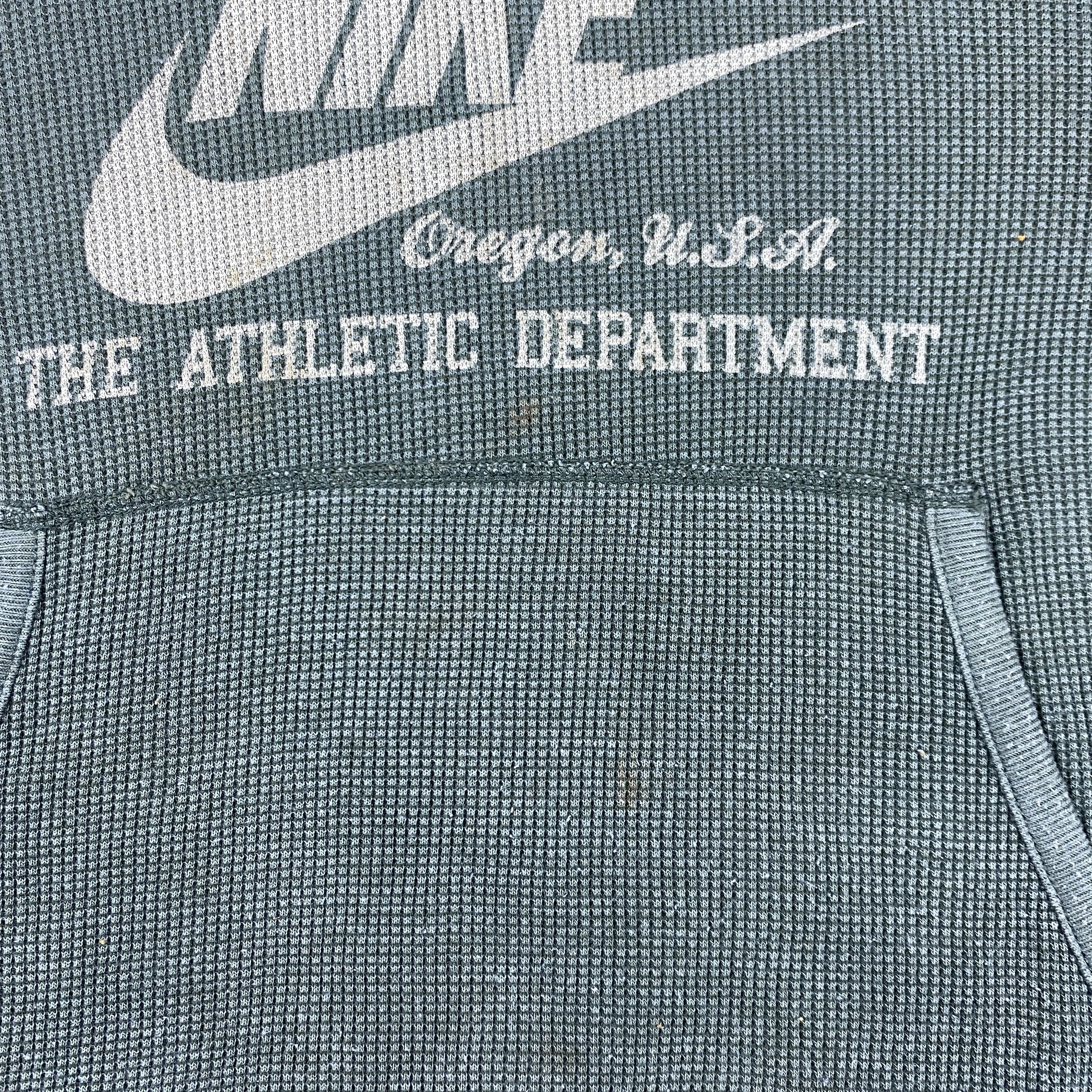 Japanese Brand Vintage Nike Athletic Sweatshirt Large Size - J200 Size US L / EU 52-54 / 3 - 8 Thumbnail
