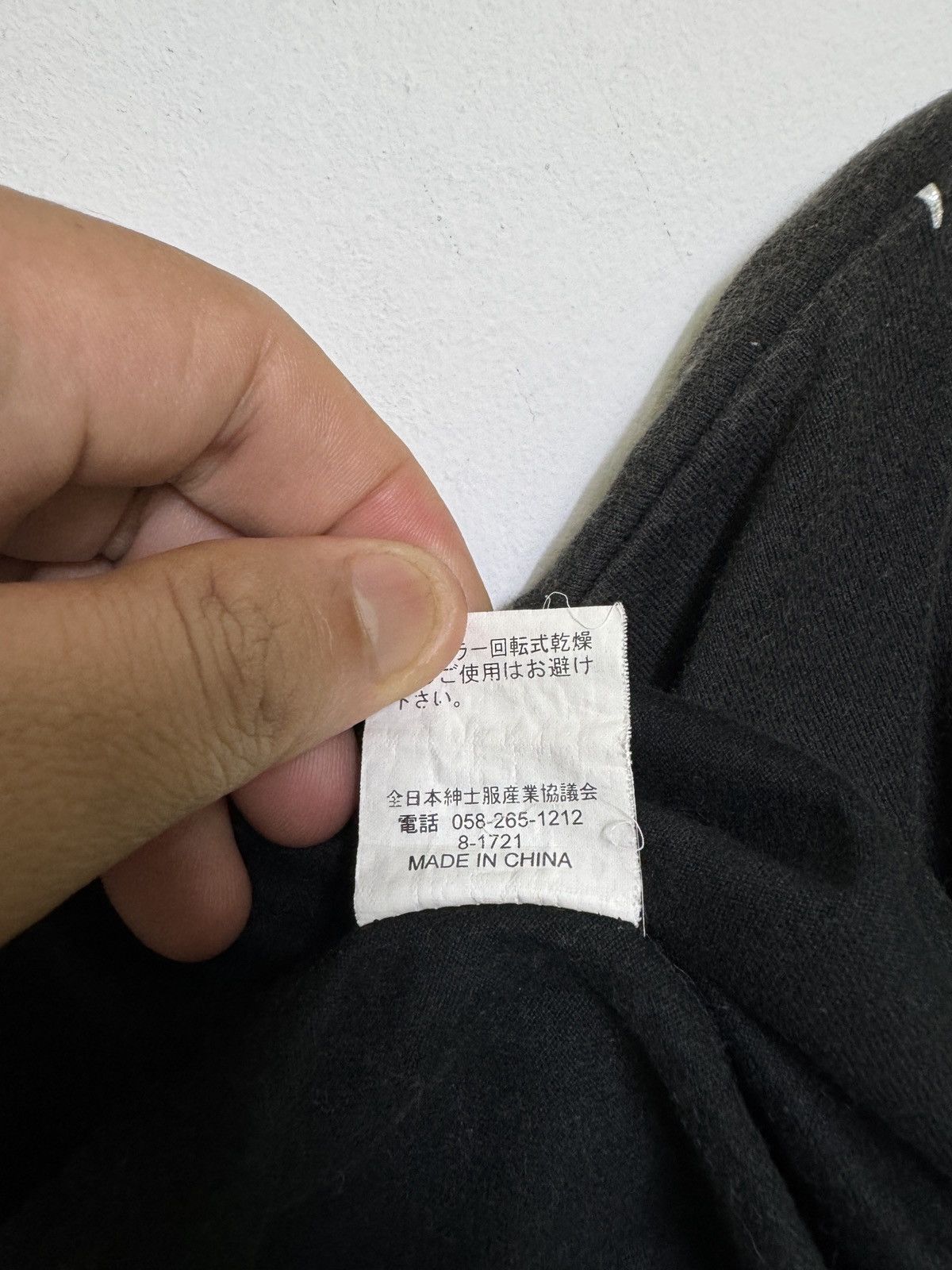 Japanese Brand Vintage Sukajan Dragon Print Faded Black T-Shirt Size M Size US M / EU 48-50 / 2 - 12 Thumbnail