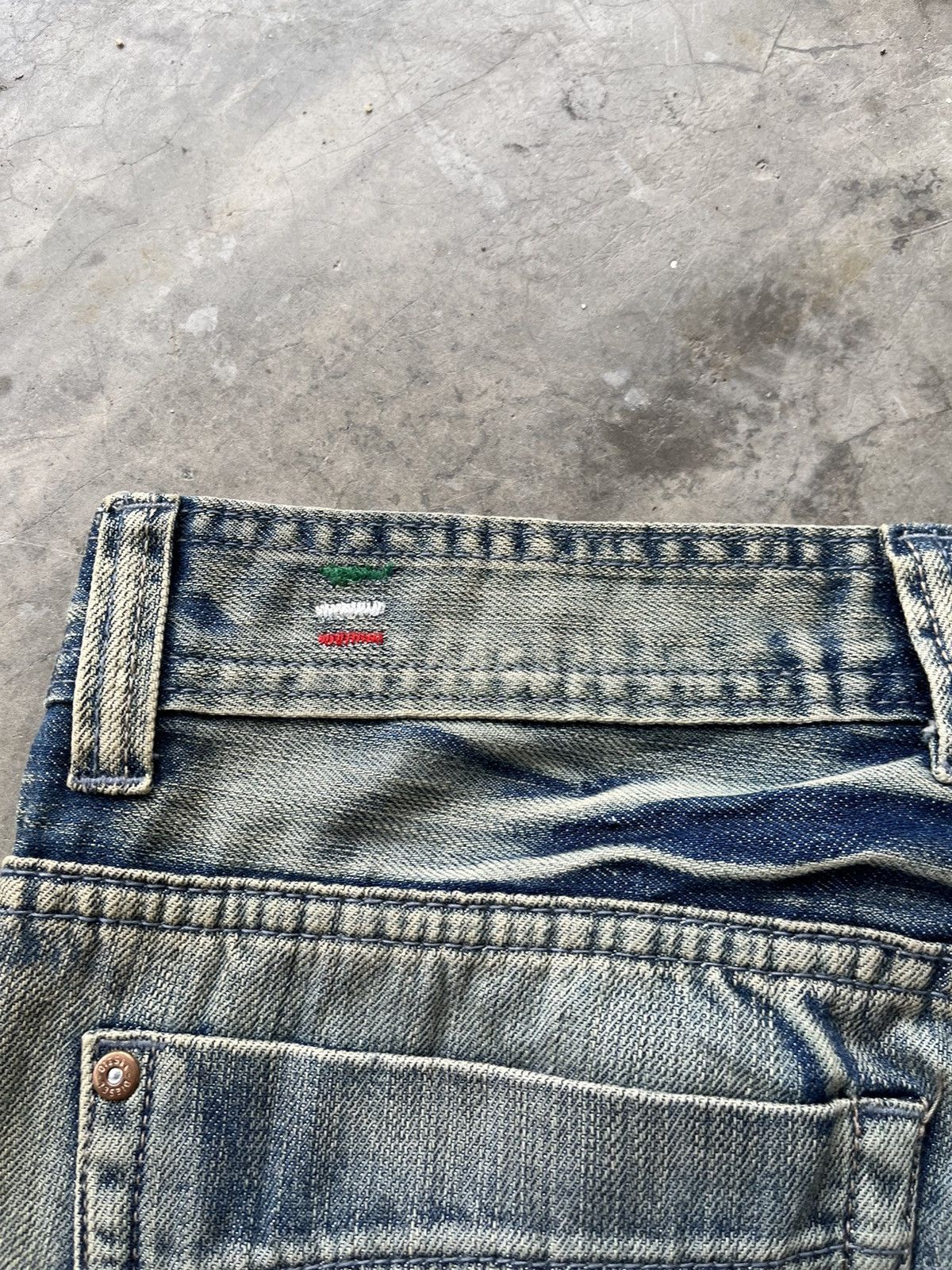 Diesel Distressed Diesel mud wash faded blue jeans Size US 32 / EU 48 - 12 Thumbnail