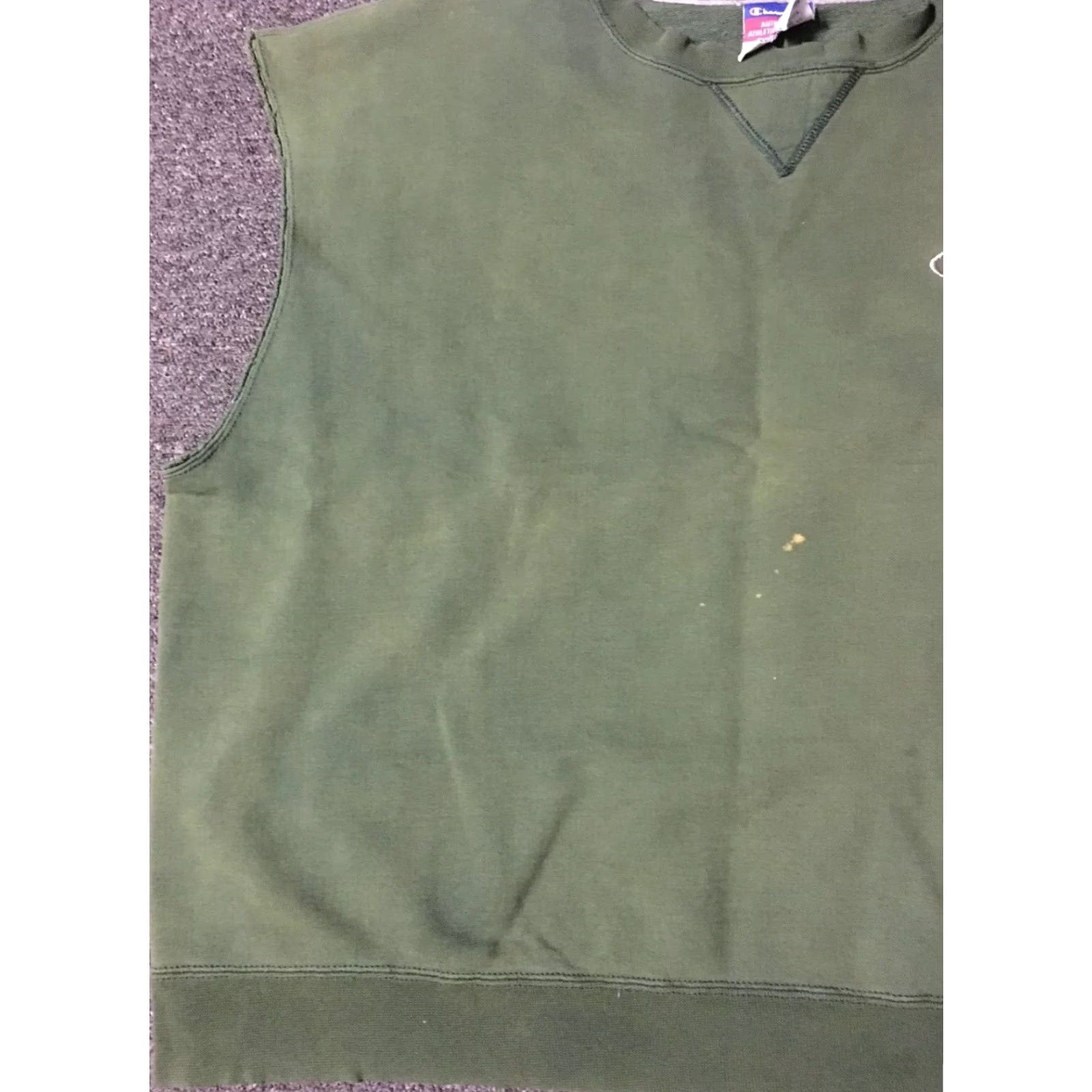 Champion VINTAGE Champion Sweatshirt Boxy 90s Distressed Faded Green Sleeveless XL L Men Grunge Skate Punk Rock Size US L / EU 52-54 / 3 - 4 Thumbnail