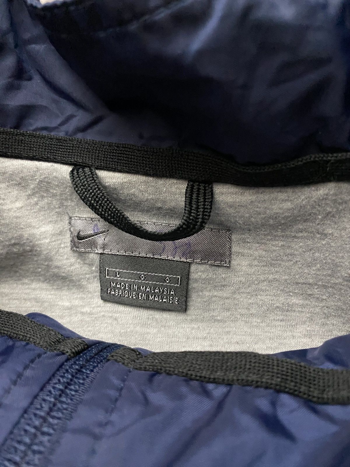 Nike × Vintage 90’s Vintage Nylon Stripe Jacket Size US L / EU 52-54 / 3 - 10 Thumbnail