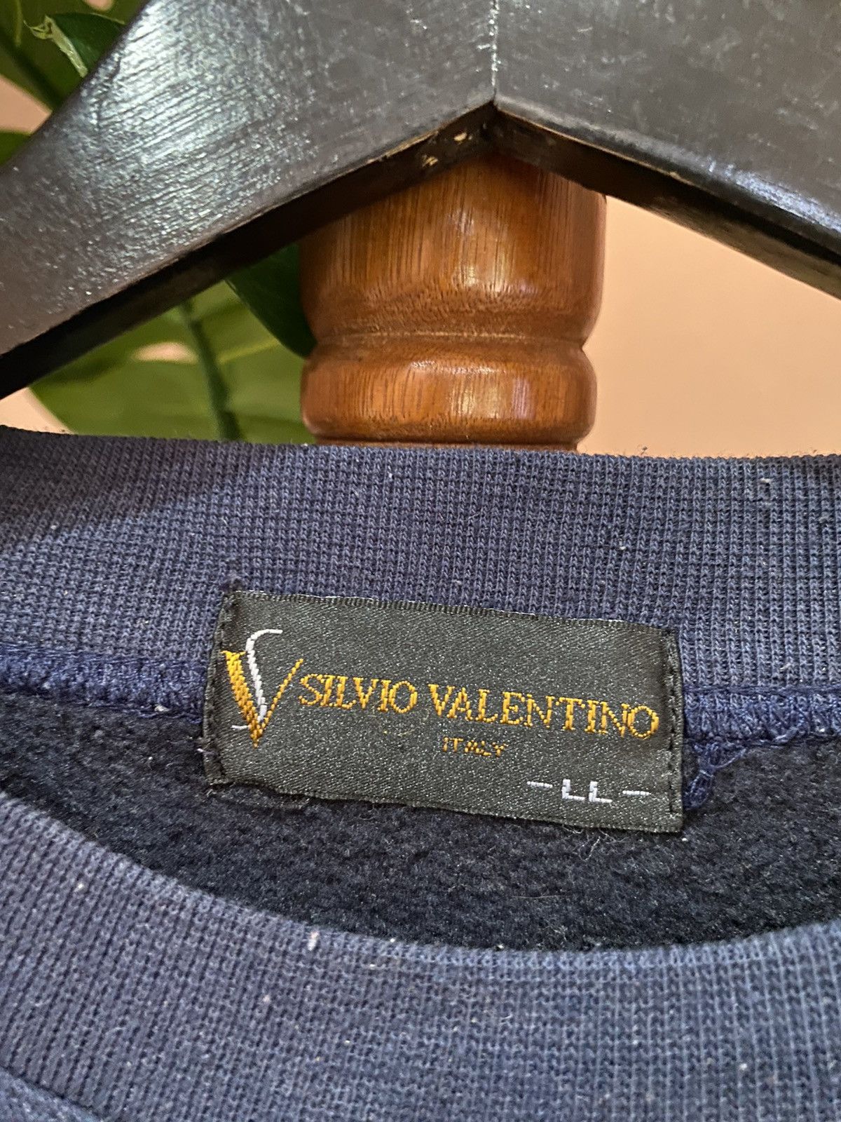 Vintage Silvio Valentino Navy Crewneck Sweatshirt – Vintage Italy Size US L / EU 52-54 / 3 - 4 Thumbnail