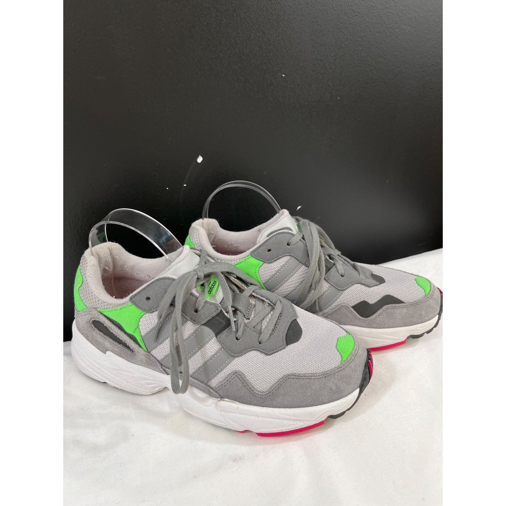 Adidas Adidas Men's Grey Running Shoes/Sneakers Size 6 SKU 5725 Size US 6 / EU 39 - 1 Thumbnail