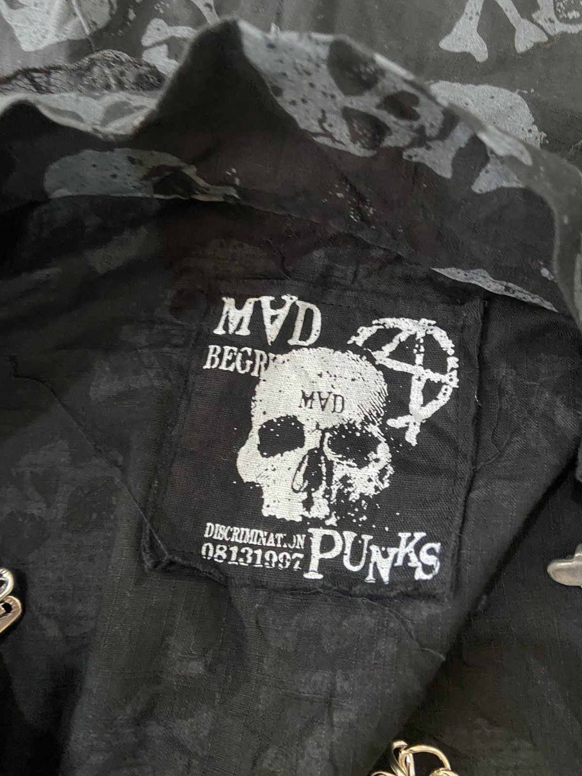 Japanese Brand MAD PUNK Avant-Garde Punk Gothic Long Coat Size ONE SIZE - 7 Thumbnail