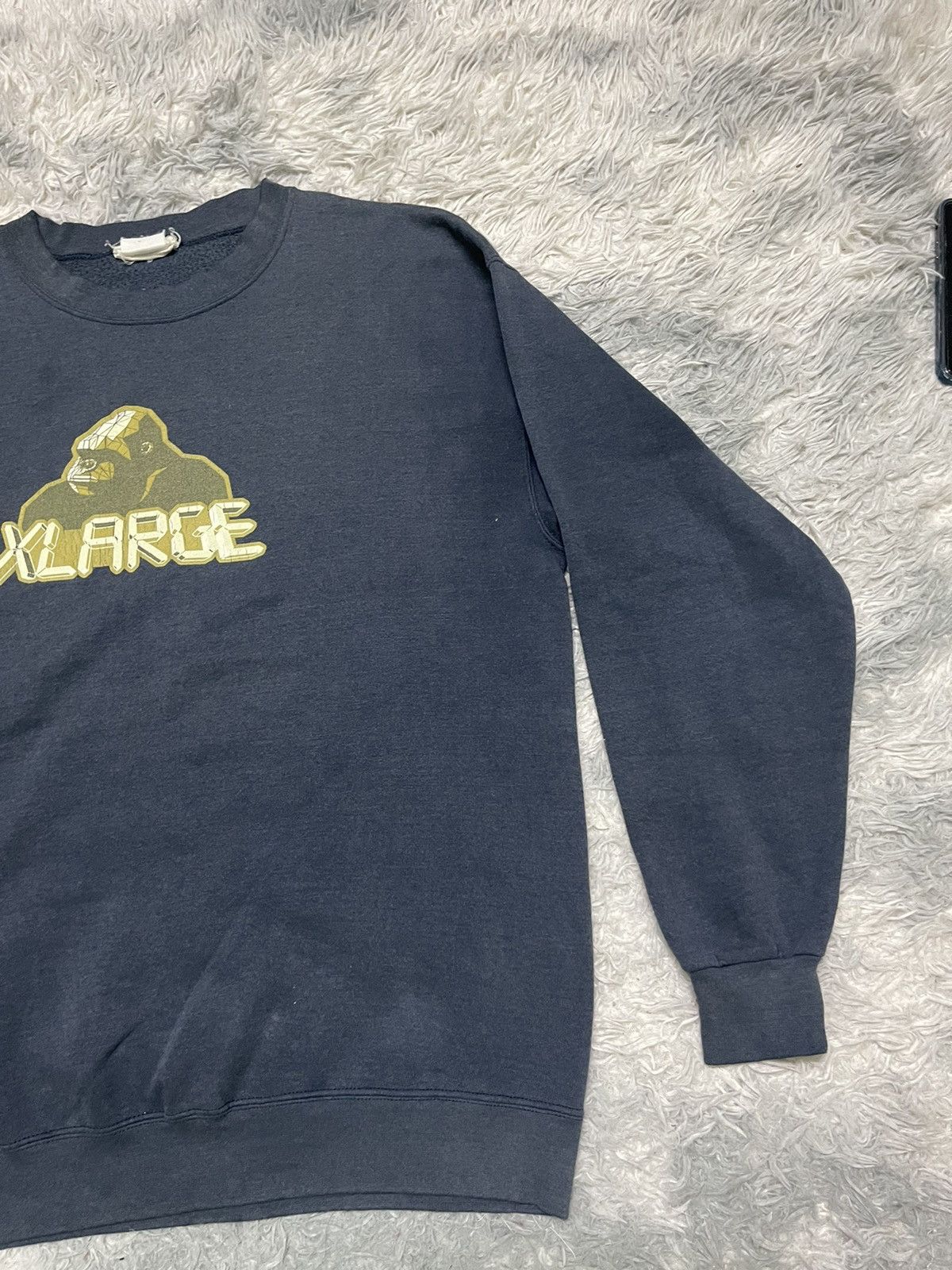 Xlarge 90s X LARGE OG LOGO NICELY FADED CEEWNECK Size US XL / EU 56 / 4 - 4 Thumbnail