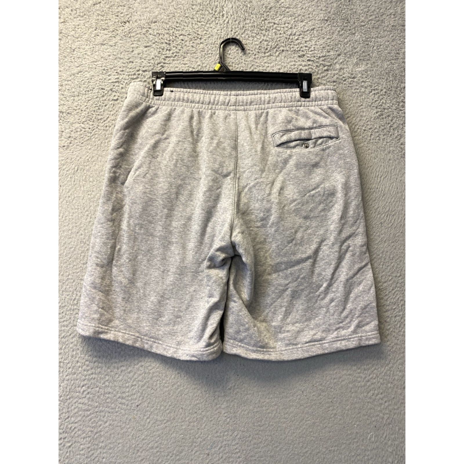 Nike VINTAGE Nike Men Athletic Shorts Fleece Graphic 90s Gray Large Activewear Size US 33 - 3 Thumbnail