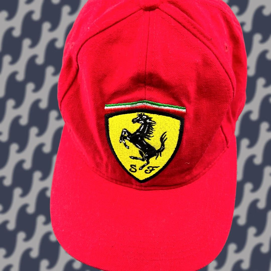 Ferrari VINTAGE Ferrari Scudaria Cap OS Adjustable Racing Red Official Product 90s Unisex Adults Beanie Hat Mens Womens Os Red Size ONE SIZE - 1 Thumbnail