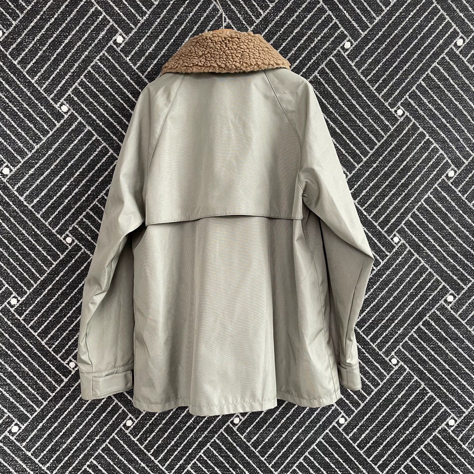 Miu Miu MIU MIU FW24 Women's Wide-Collar Logo Zip Steel Gray Jacket Size XS / US 0-2 / IT 36-38 - 2 Thumbnail