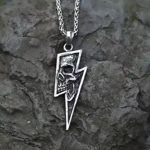 Jewelry Gothic Skull Pendant Necklaces Size ONE SIZE - 2 Thumbnail