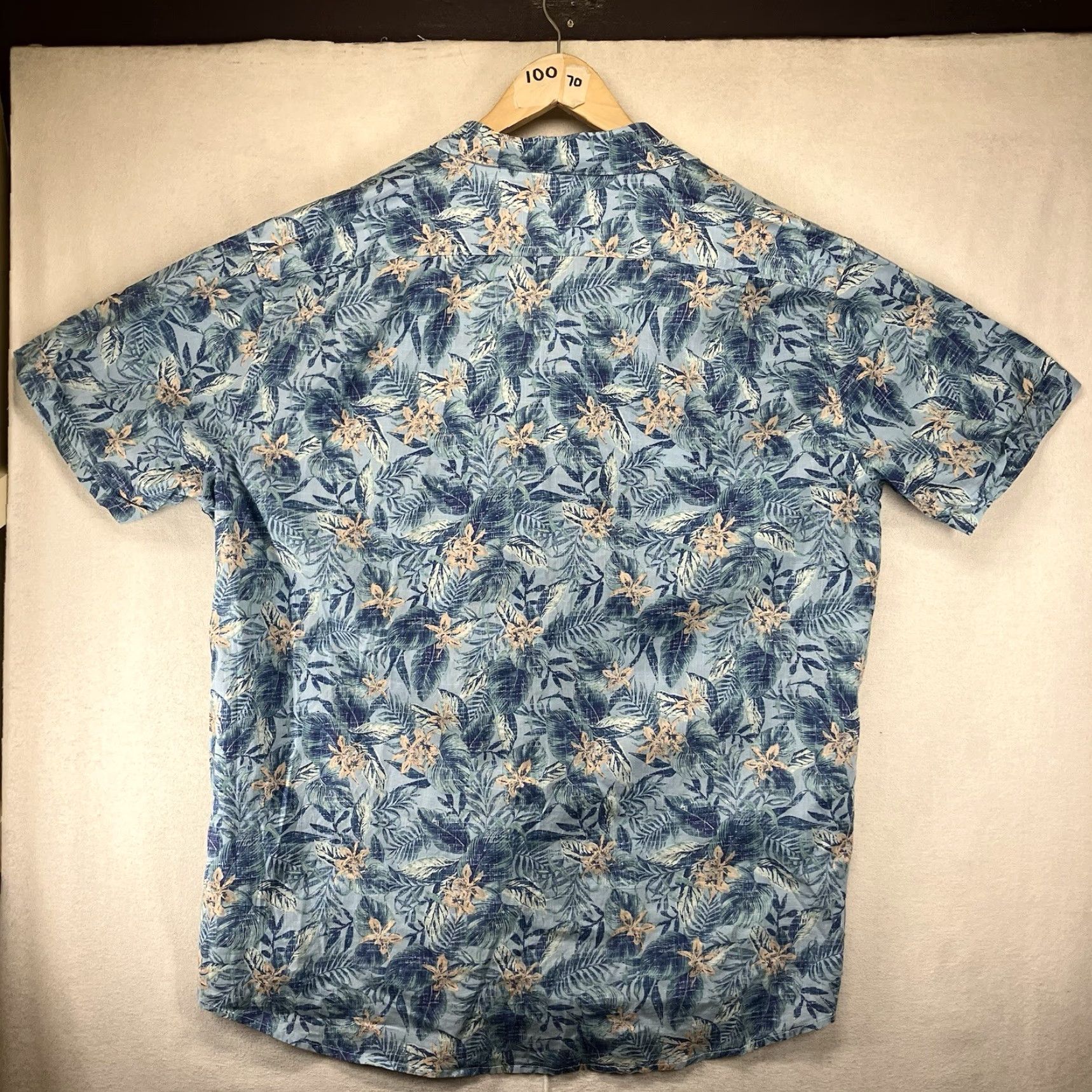 Izod IZOD Saltwater Mens XXL Tropical Floral Dockside Woven Shirt Chambray Blue EUC Size US XXL / EU 58 / 5 - 2 Thumbnail
