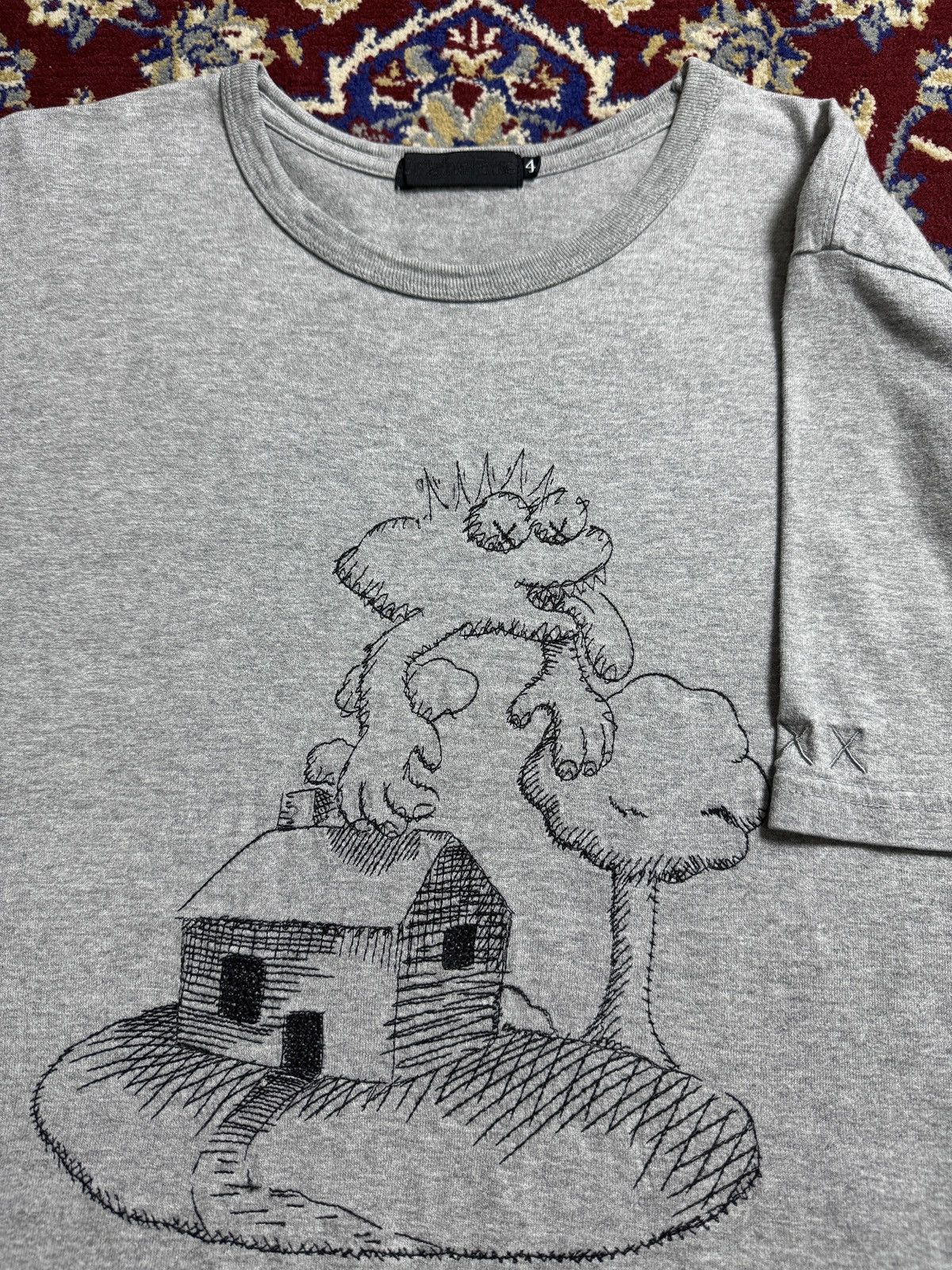 Original Fake OriginalFake Kaws Embroidered graphic Tee artist RARE 2000s Size US L / EU 52-54 / 3 - 1 Thumbnail
