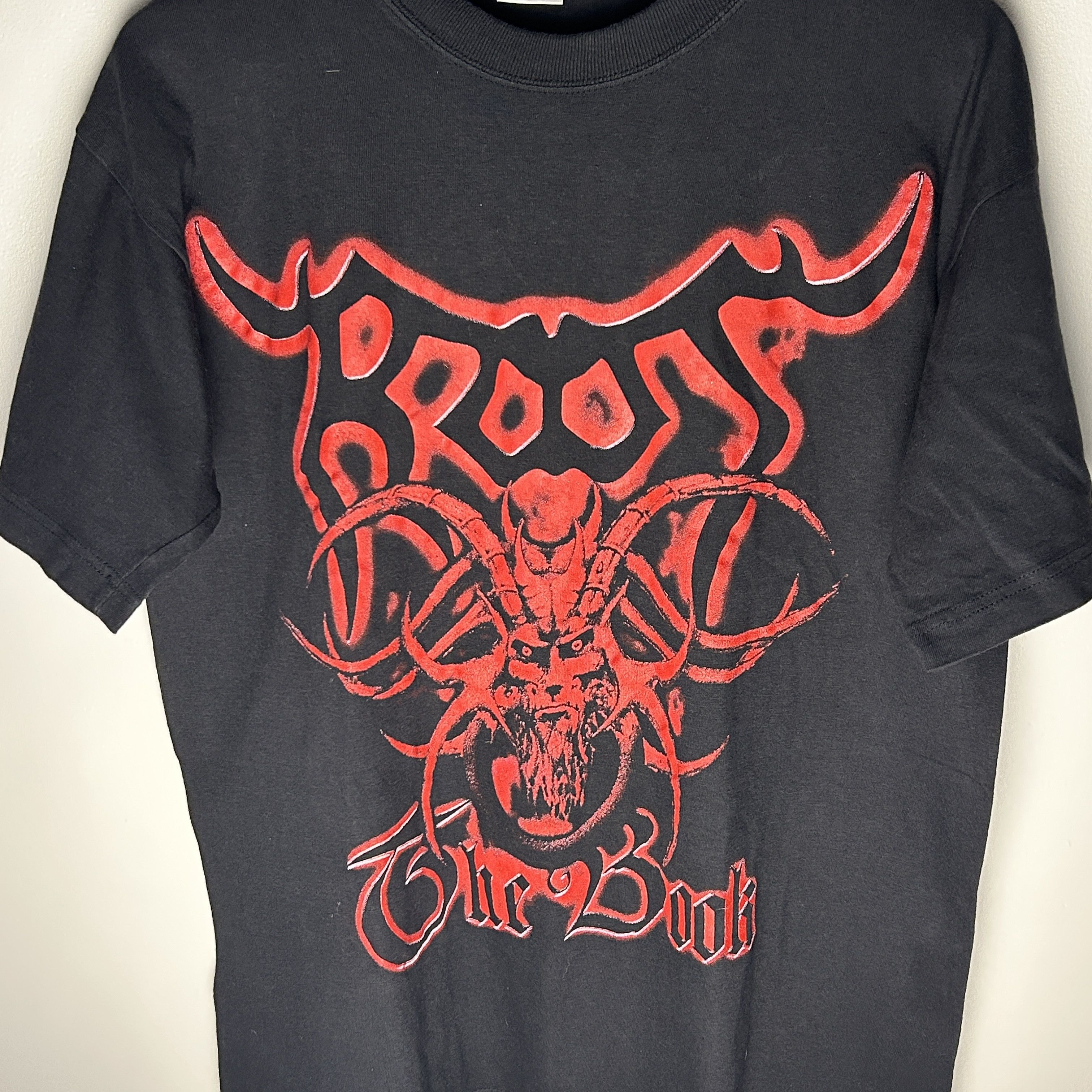 Band Tees Vintage Root The Book 1999 Black Metal Band T-shirt Size US XL / EU 56 / 4 - 3 Thumbnail