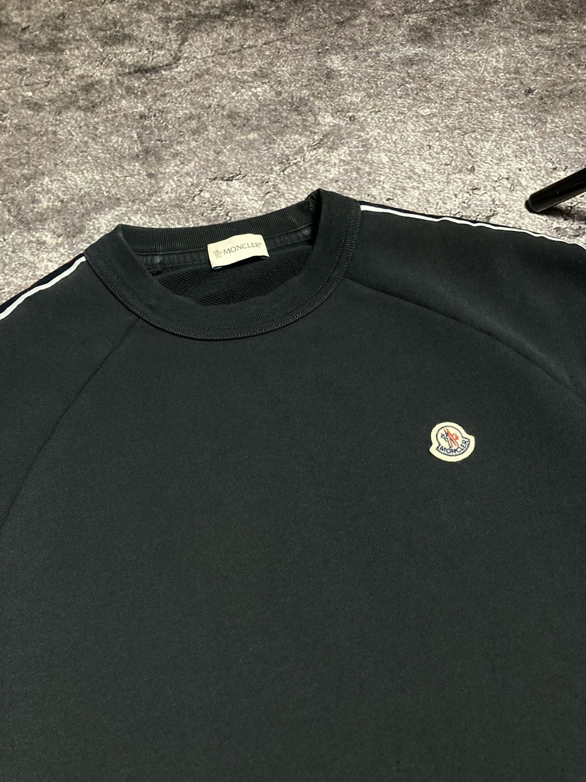 Moncler Moncler Maglia Girocollo Navy Blue Sweatshirt Logos Sleeves Size US M / EU 48-50 / 2 - 4 Thumbnail