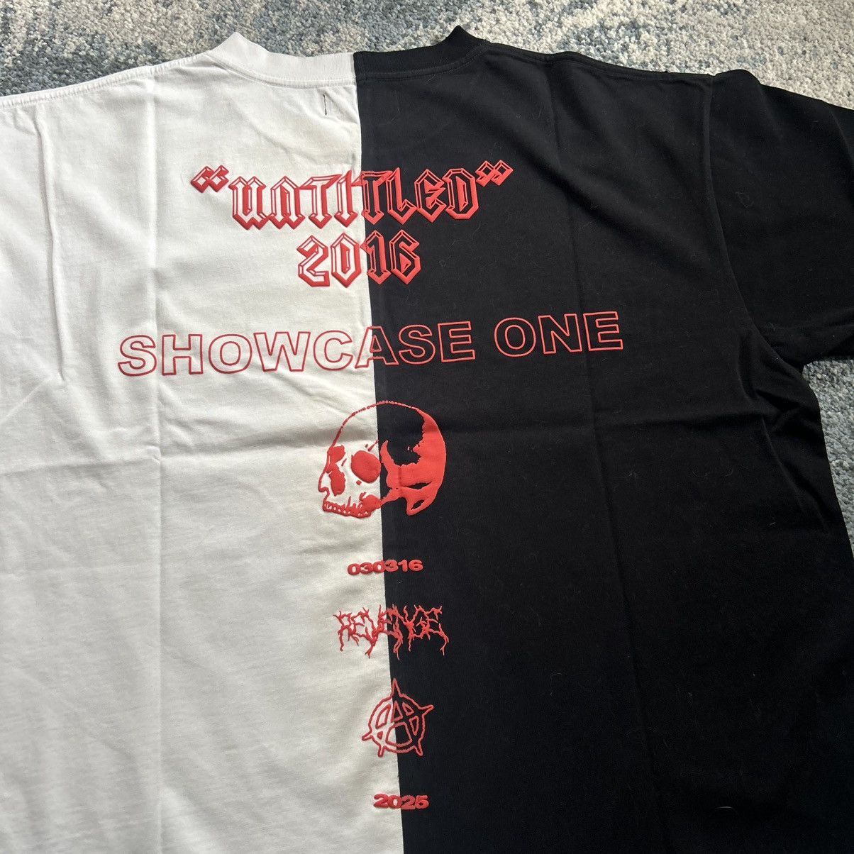 Revenge SPLiT “UNTiTLED” SHOWCASE ONE BLACK FLAG DiSTRESSED BOXY TEE Size US XXL / EU 58 / 5 - 15 Thumbnail