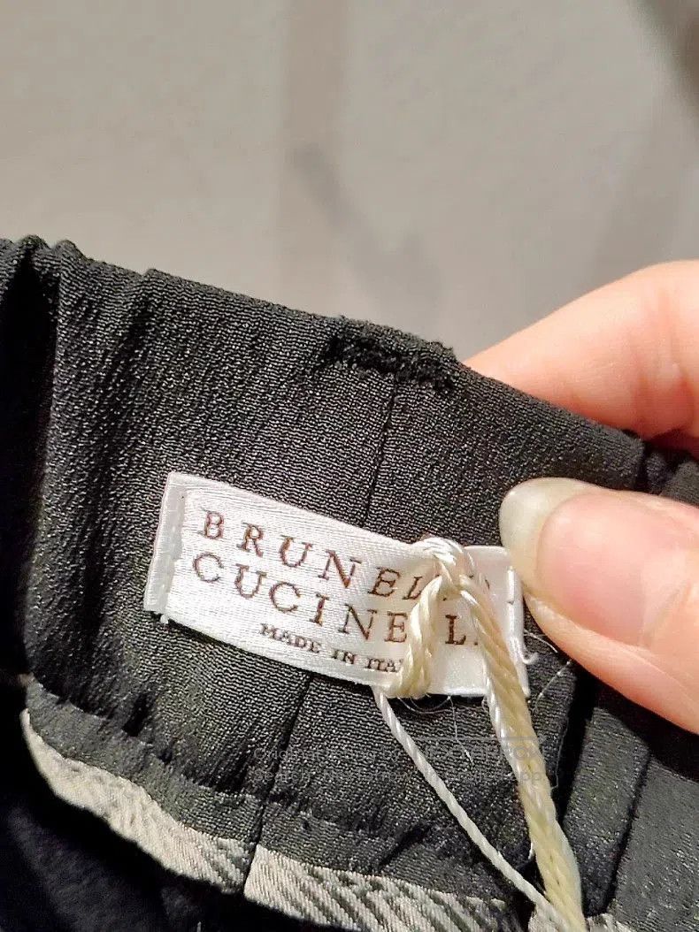 Brunello Cucinelli Brunello Cucinelli Black Silk-Cotton Casual Pants. Size US 30 / EU 46 - 2 Thumbnail